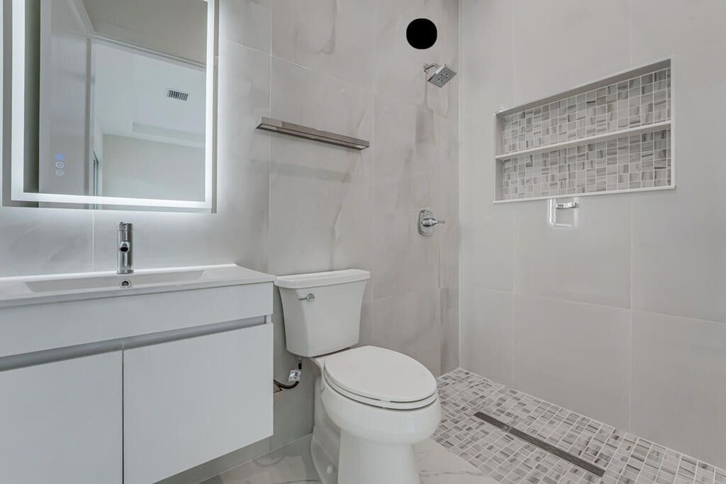 Lake Worth, Florida, 33467, United States, 5 Bedrooms Bedrooms, ,5 BathroomsBathrooms,Residential,For Sale,1982924