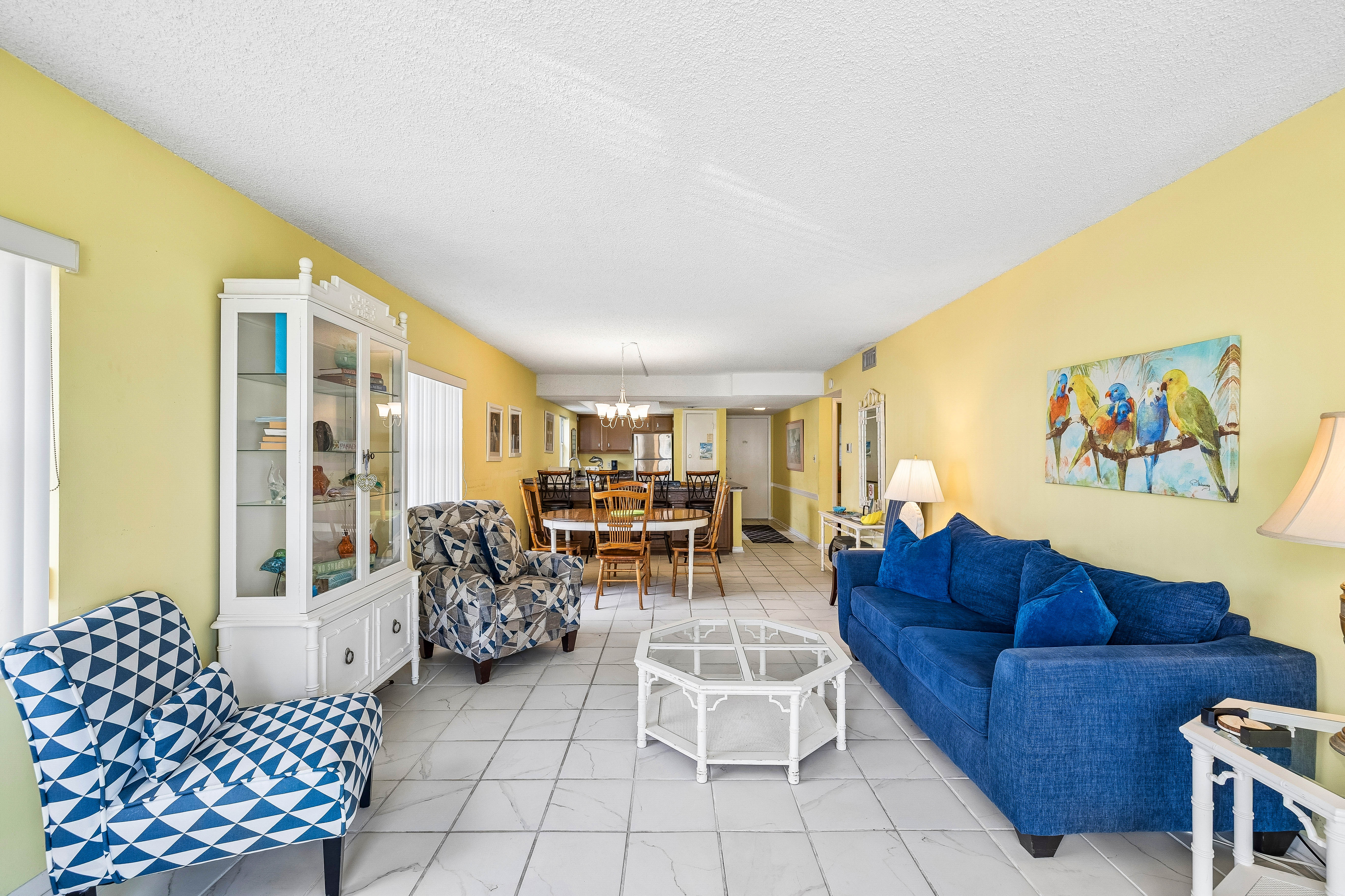  Gulf-Front Corner Retreat In Sought-After Community Near Amenities - 物件實景