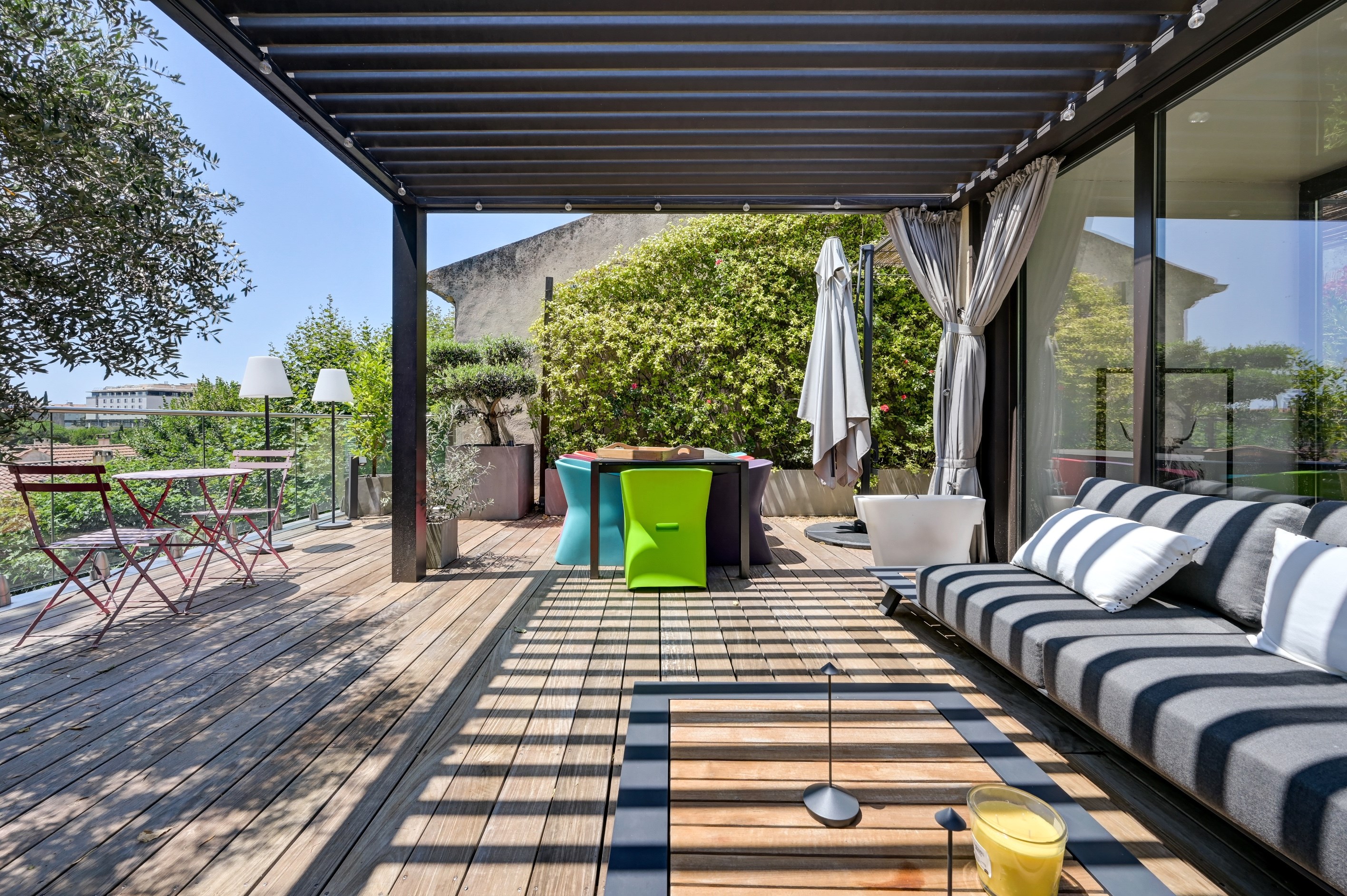  Contemporary Town House with Rooftop Terrace – Aix Center - 物件實景