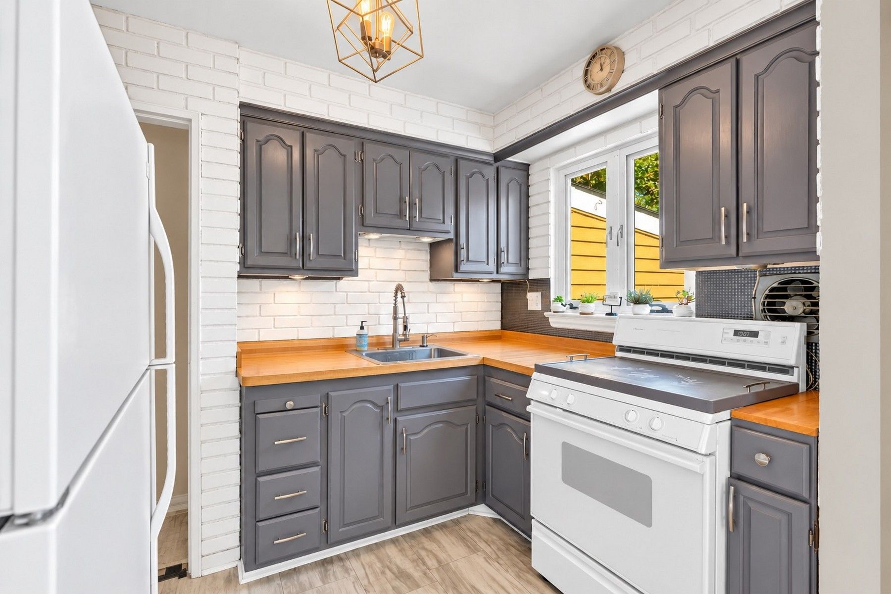  4 Willow Avenue, Edison, NJ 08817 - 物件實景