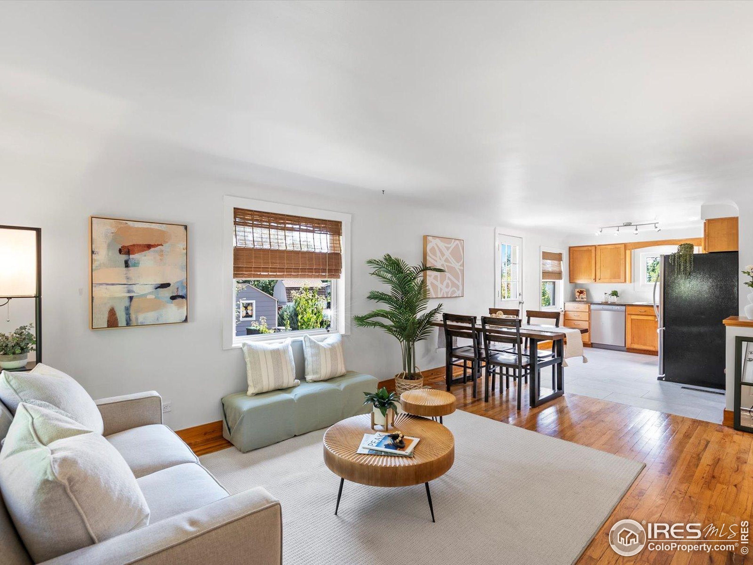 Longmont, Colorado, 80501, United States, 3 Bedrooms Bedrooms, ,1 BathroomBathrooms,Residential,For Sale,1954839