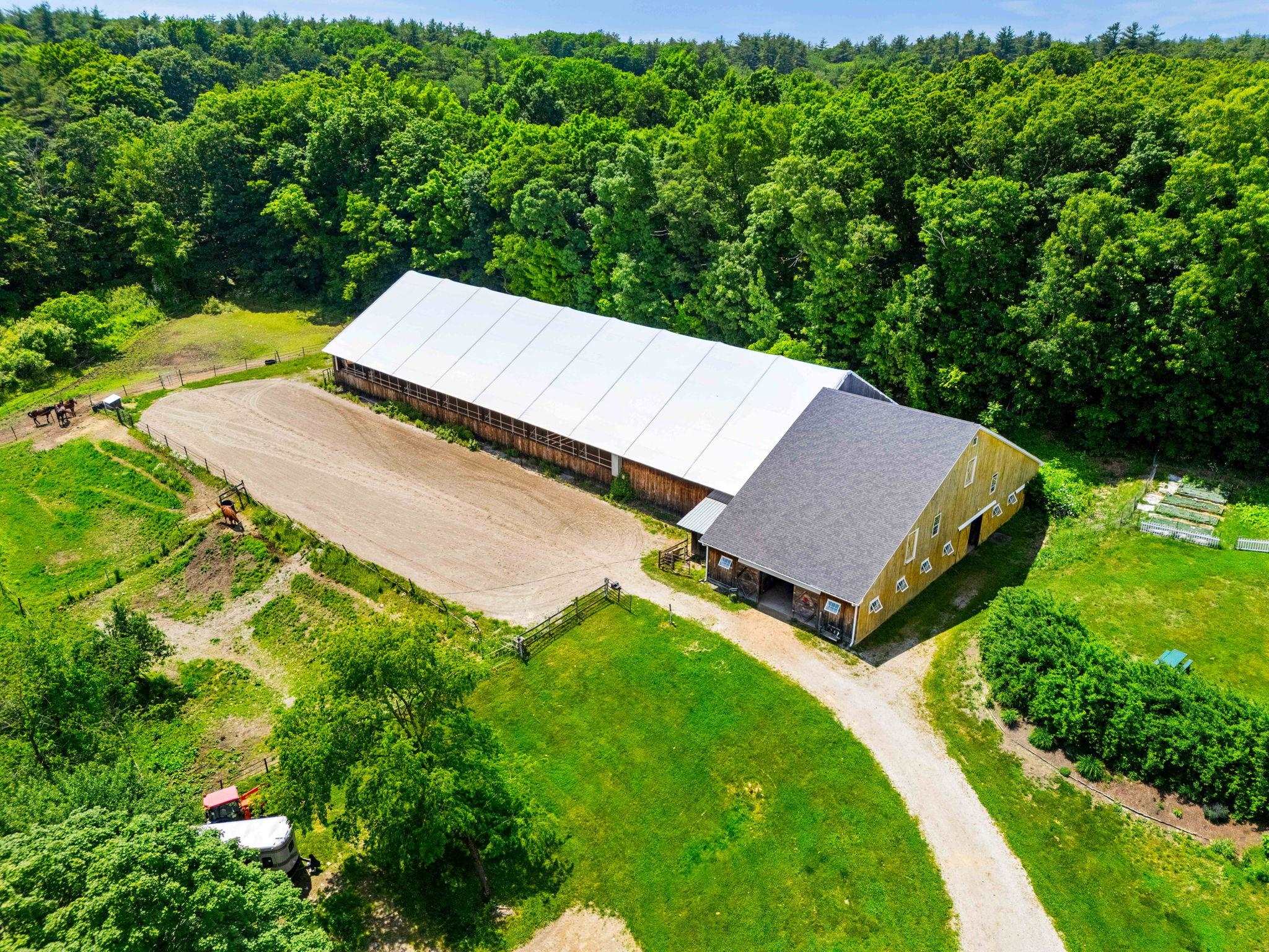 Hollis, New Hampshire, 03049, United States, 7 Bedrooms Bedrooms, ,5 BathroomsBathrooms,Residential,For Sale,1934449