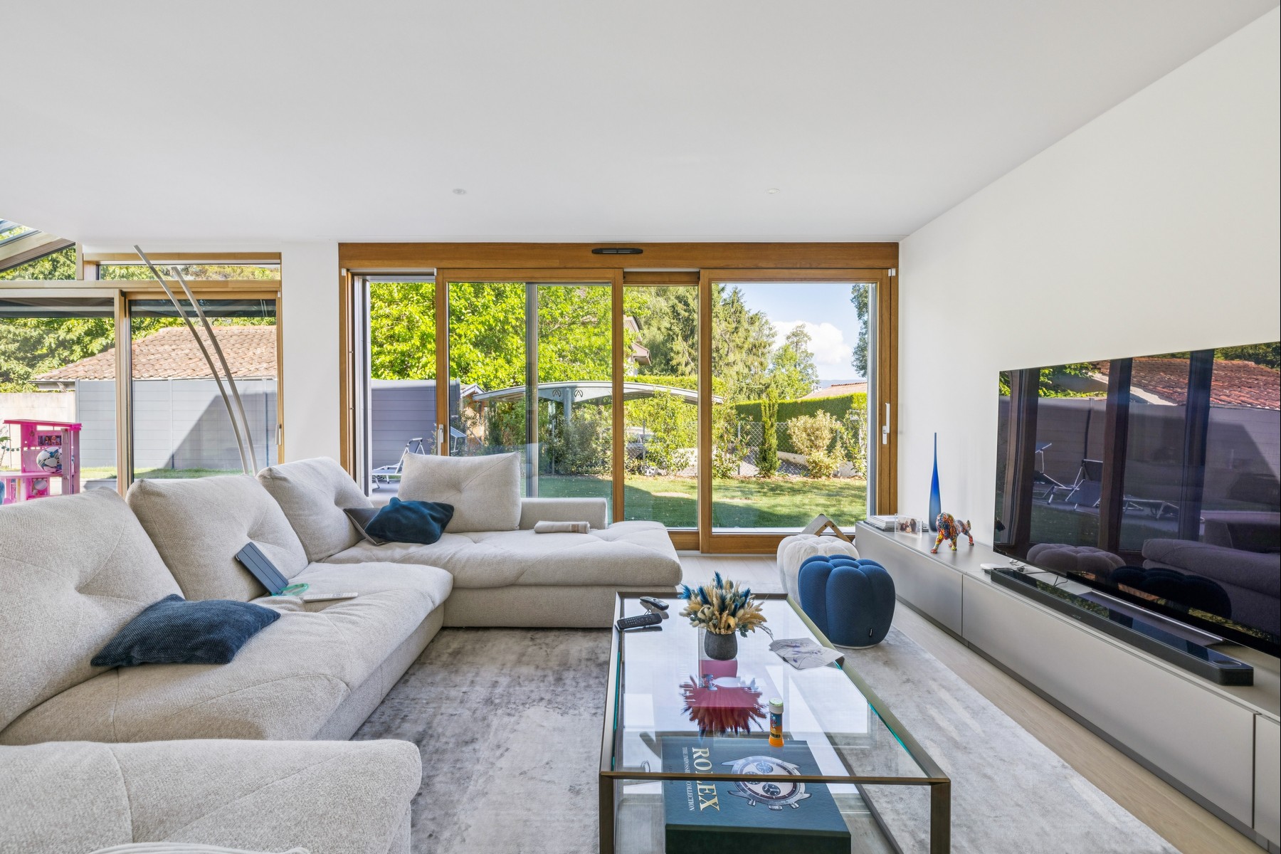  Stunning new villa - 物件實景