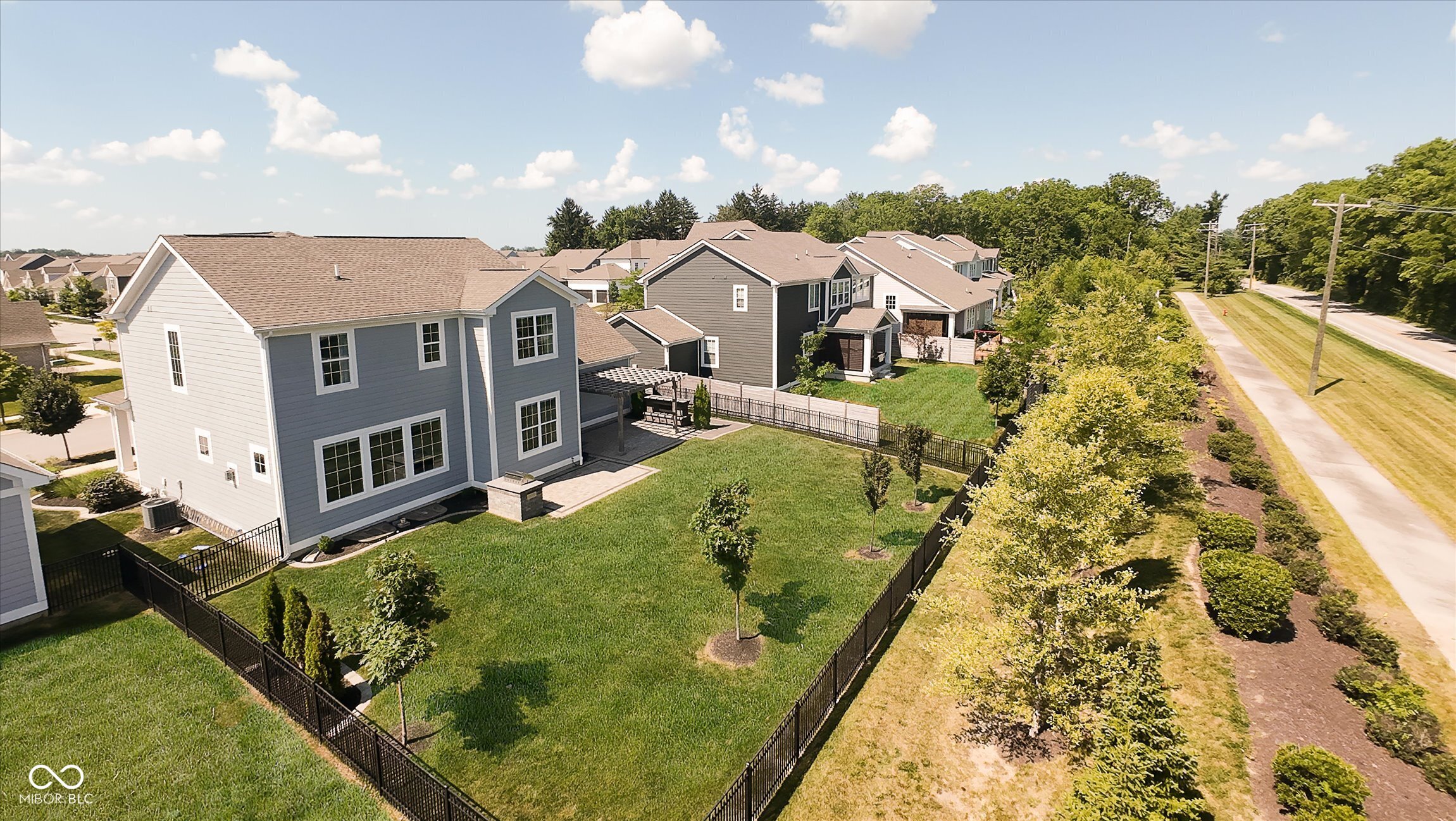 Westfield, Indiana, 46074, United States, 4 Bedrooms Bedrooms, ,4 BathroomsBathrooms,Residential,For Sale,1982855