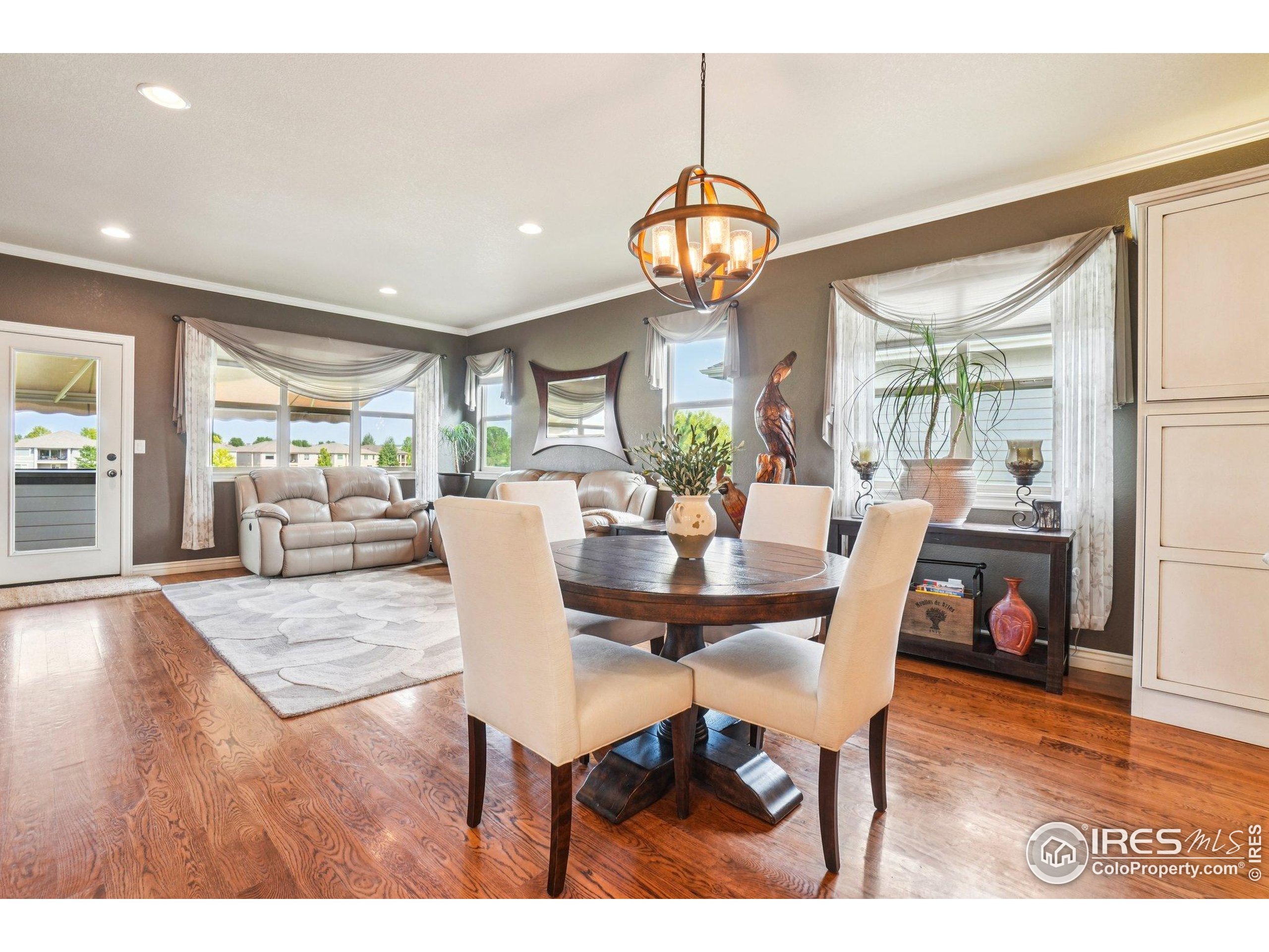 Windsor, Colorado, 80550, United States, 5 Bedrooms Bedrooms, ,3 BathroomsBathrooms,Residential,For Sale,1906749