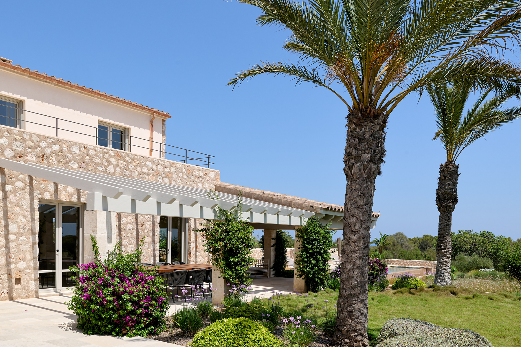  Mallorcan estate with pool and sea views in Portocolom, Mallorca - 物件實景