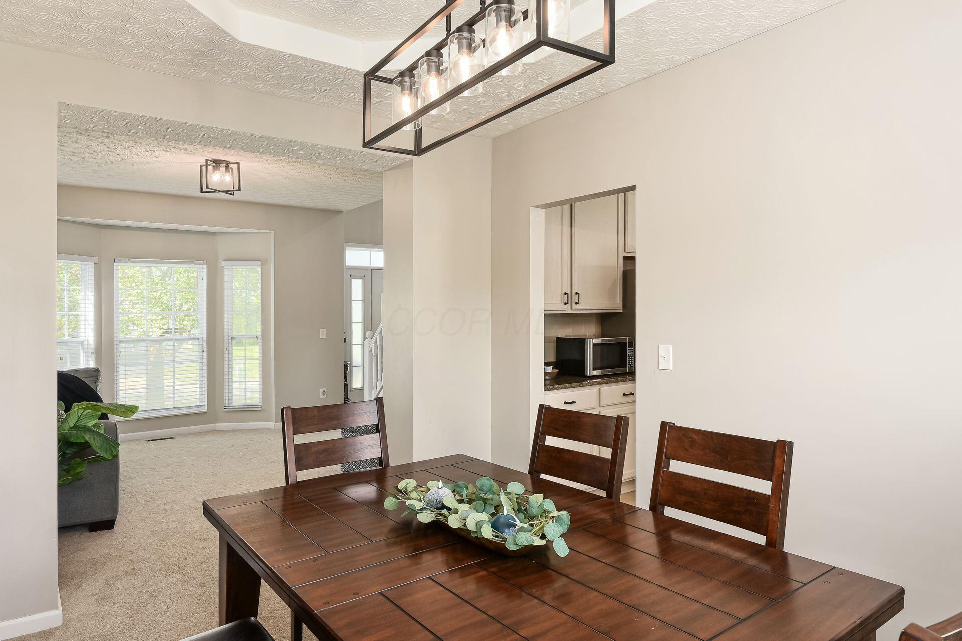 Hilliard, Ohio, 43026, United States, 4 Bedrooms Bedrooms, ,4 BathroomsBathrooms,Residential,For Sale,1965568