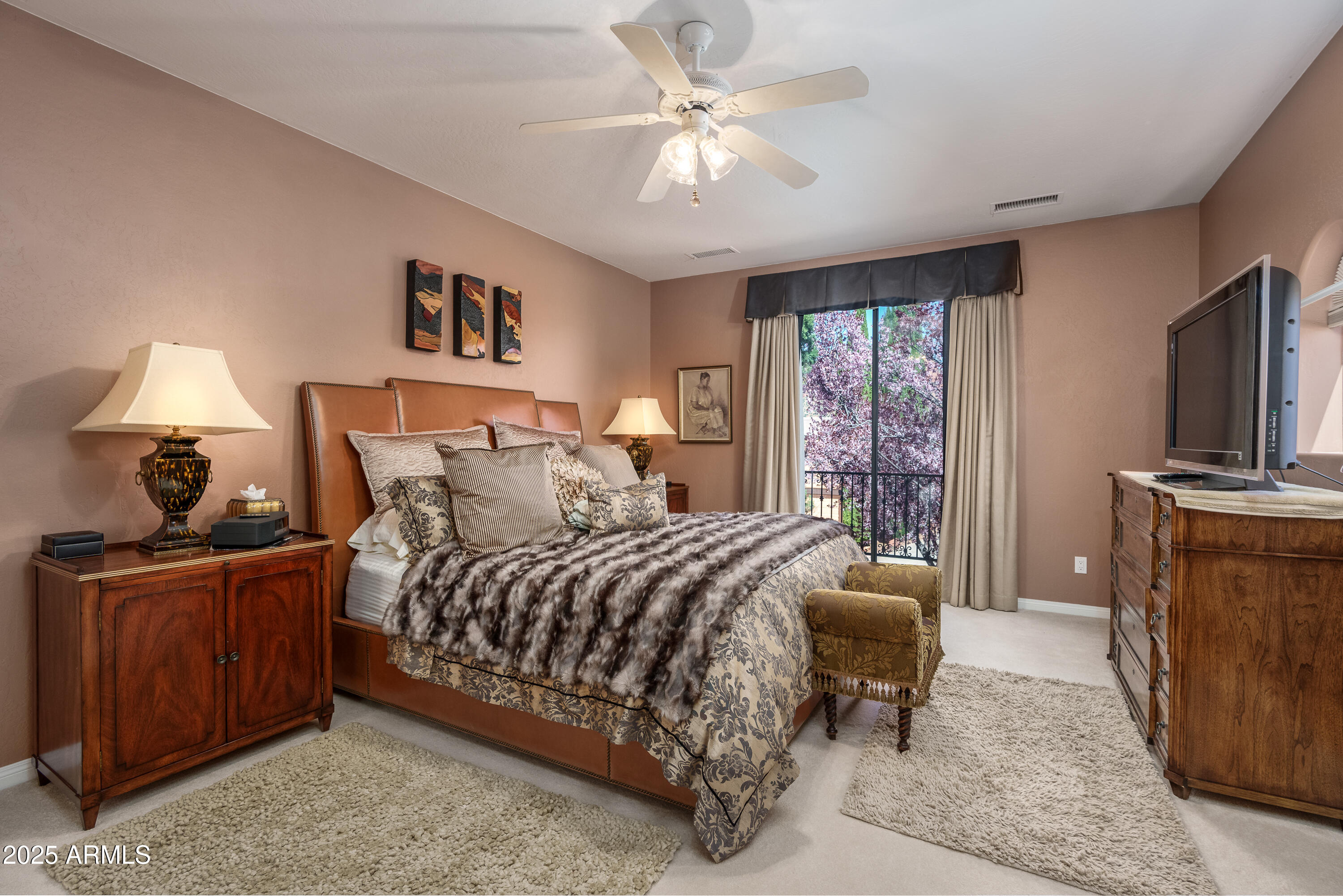 Sedona, Arizona, 86351, United States, 2 Bedrooms Bedrooms, ,Residential,For Sale,1920053