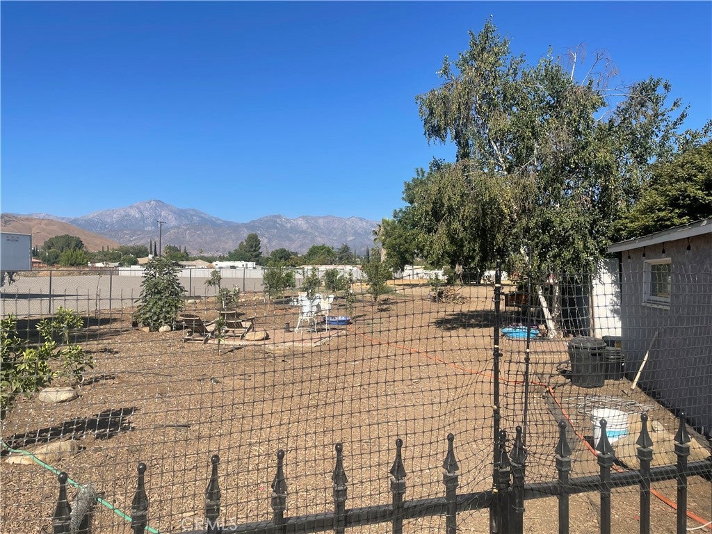Yucaipa, California, 92399, United States, 2 Bedrooms Bedrooms, ,1 BathroomBathrooms,Residential,For Sale,1901859