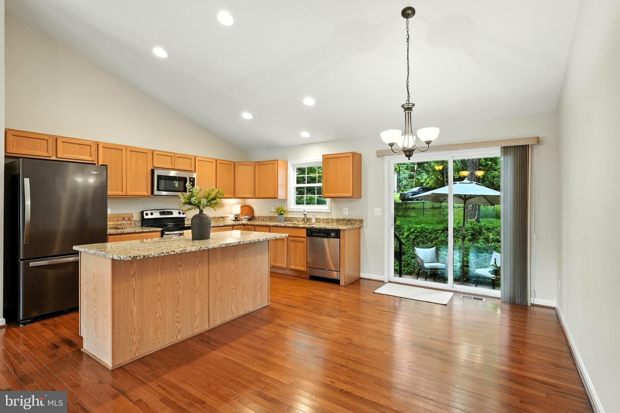 Warrenton, Virginia, 20186, United States, 3 Bedrooms Bedrooms, ,3 BathroomsBathrooms,Residential,For Sale,1930578