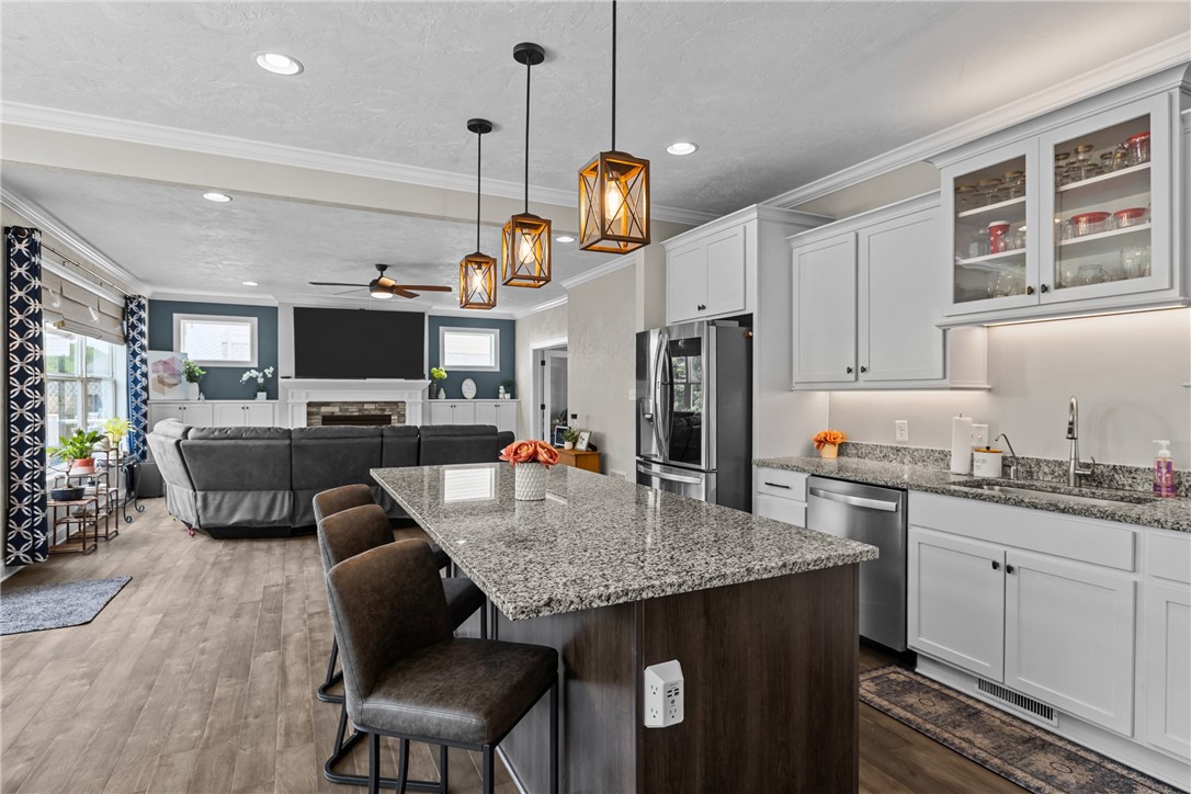 North Huntingdon, Pennsylvania, 15642, United States, 4 Bedrooms Bedrooms, ,3 BathroomsBathrooms,Residential,For Sale,1997748