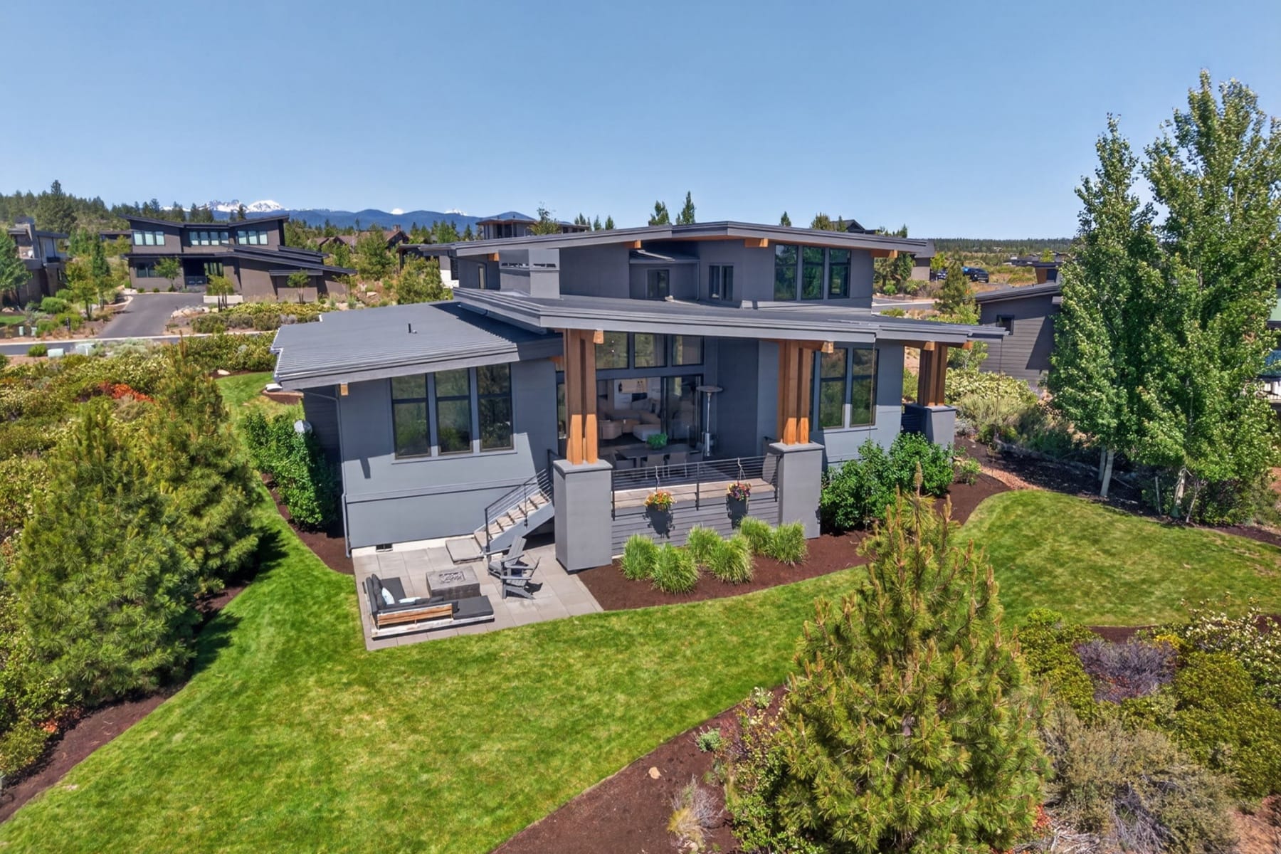  61404 SW Skene Trail Bend, OR 97702 - 物件實景