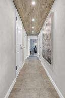 Fort Lauderdale, Florida, 33301, United States, 2 Bedrooms Bedrooms, ,2 BathroomsBathrooms,Residential,For Sale,1979833