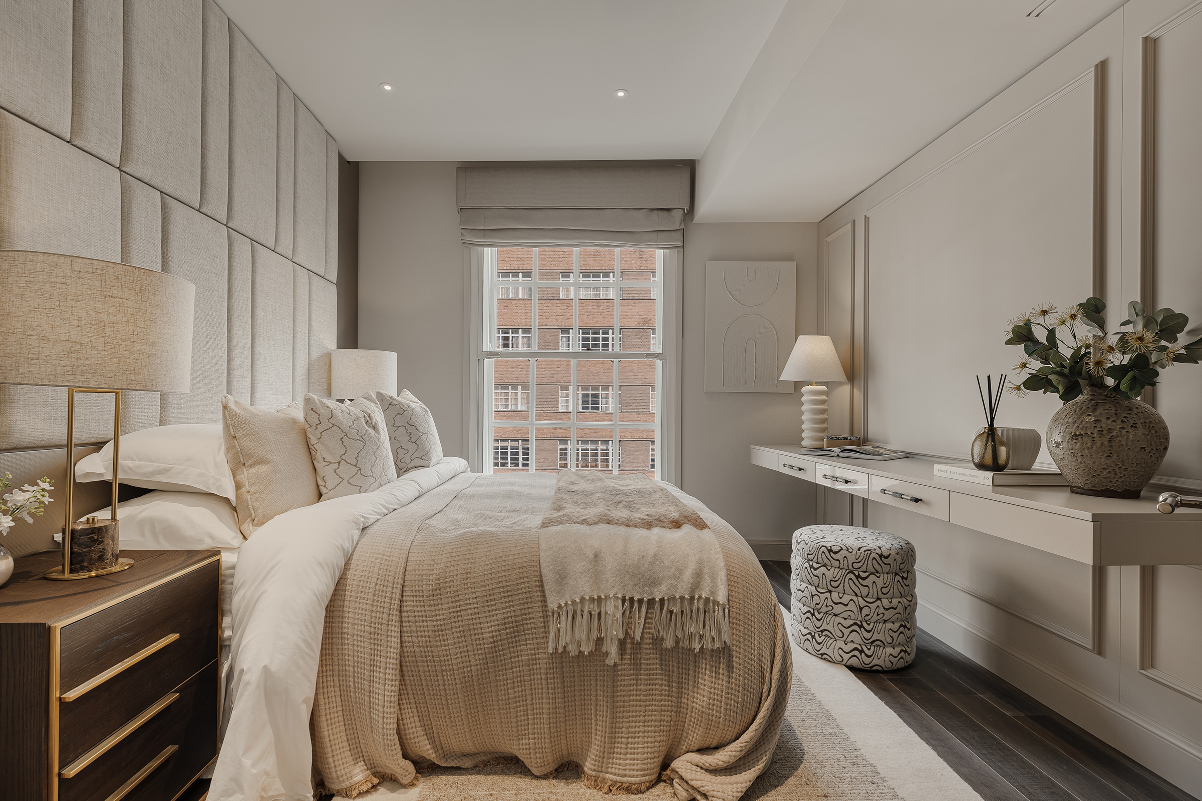  Turnkey Three-Bedroom Apartment in Mayfair - 物件實景