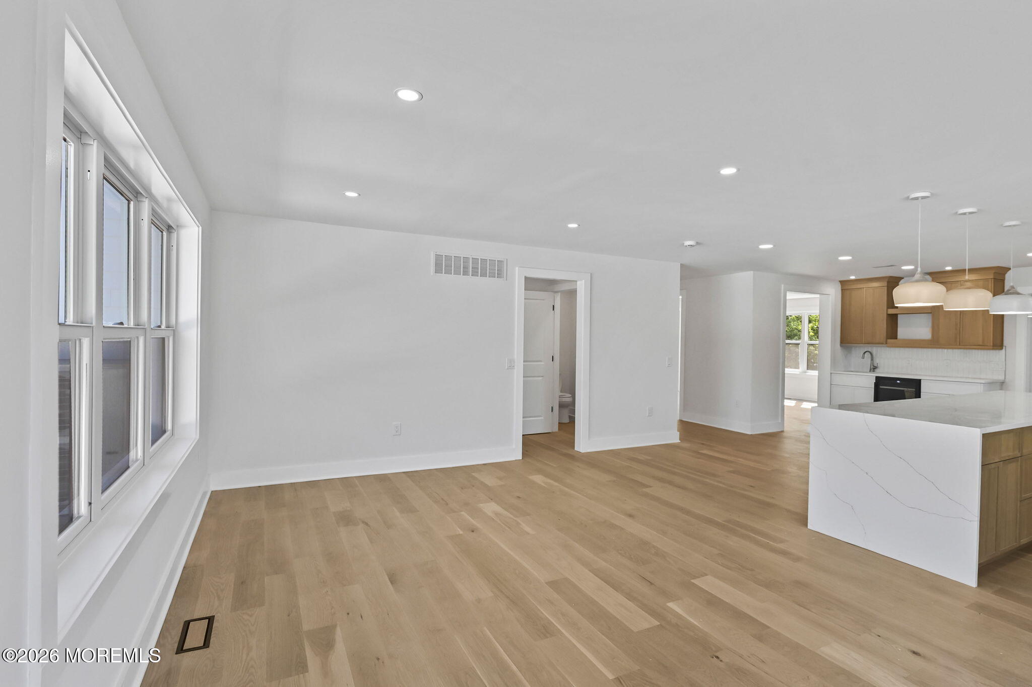 Point Pleasant, New Jersey, 08742, United States, 6 Bedrooms Bedrooms, ,5 BathroomsBathrooms,Residential,For Sale,2048997