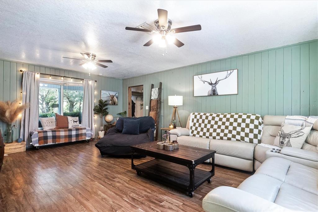 Arcadia, Florida, 34266, United States, 4 Bedrooms Bedrooms, ,3 BathroomsBathrooms,Residential,For Sale,1913151