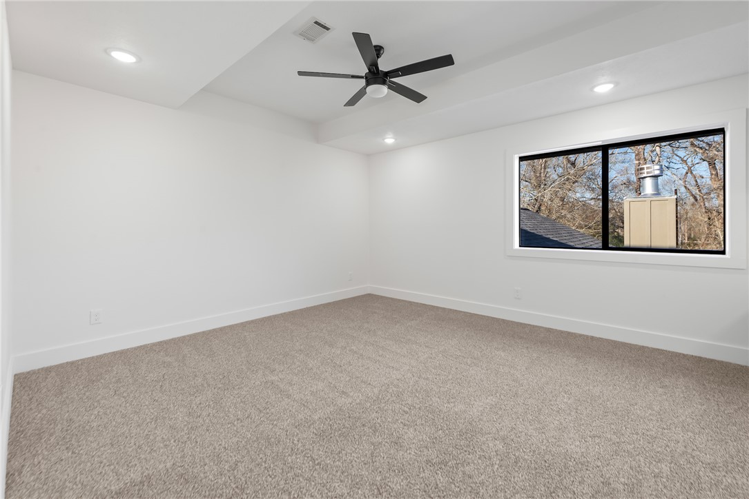 College Station, Texas, 77845, United States, 4 Bedrooms Bedrooms, ,5 BathroomsBathrooms,Residential,For Sale,1697908