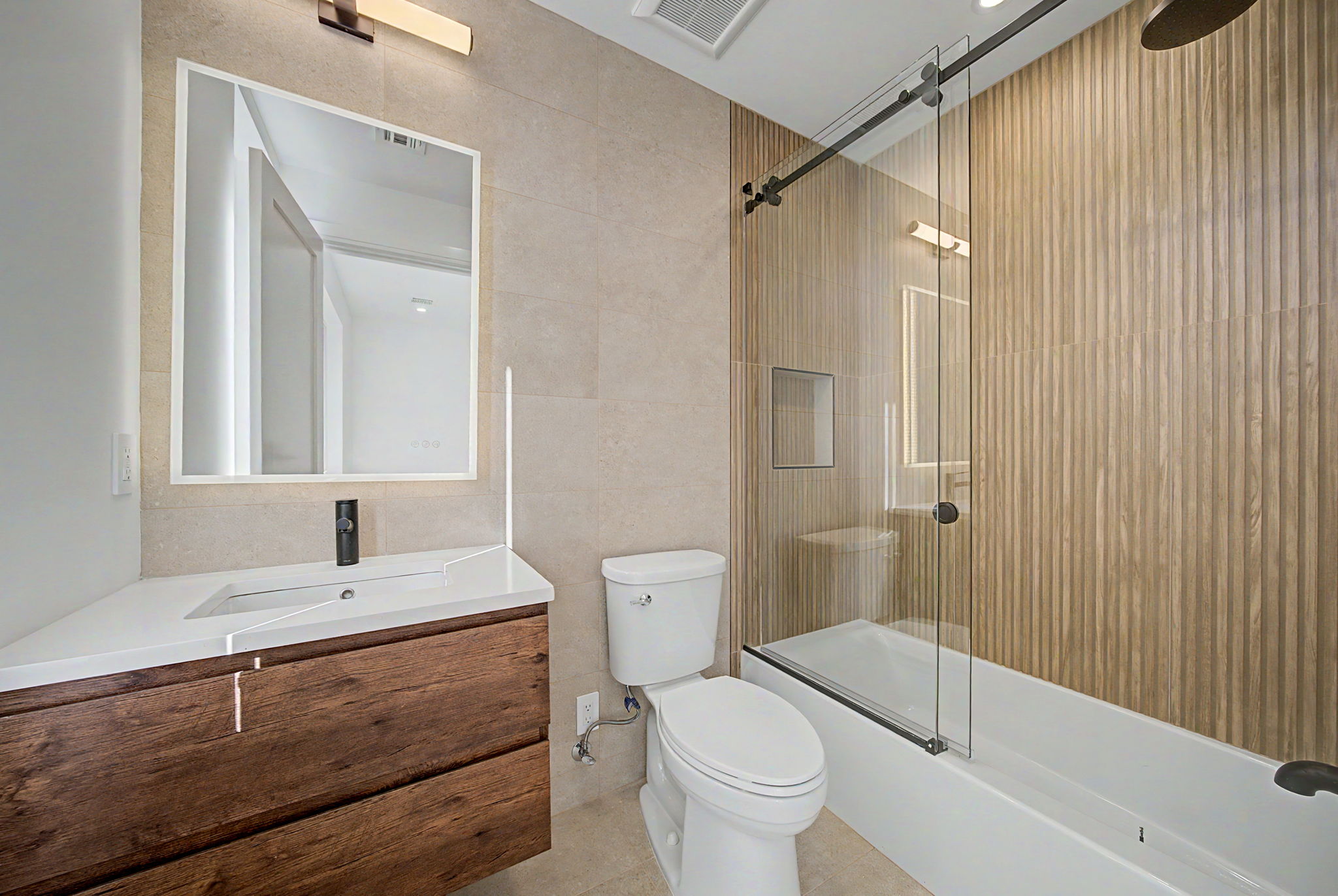  70 Carleton Terrace, Cresskill, NJ, 07626 - 物件實景