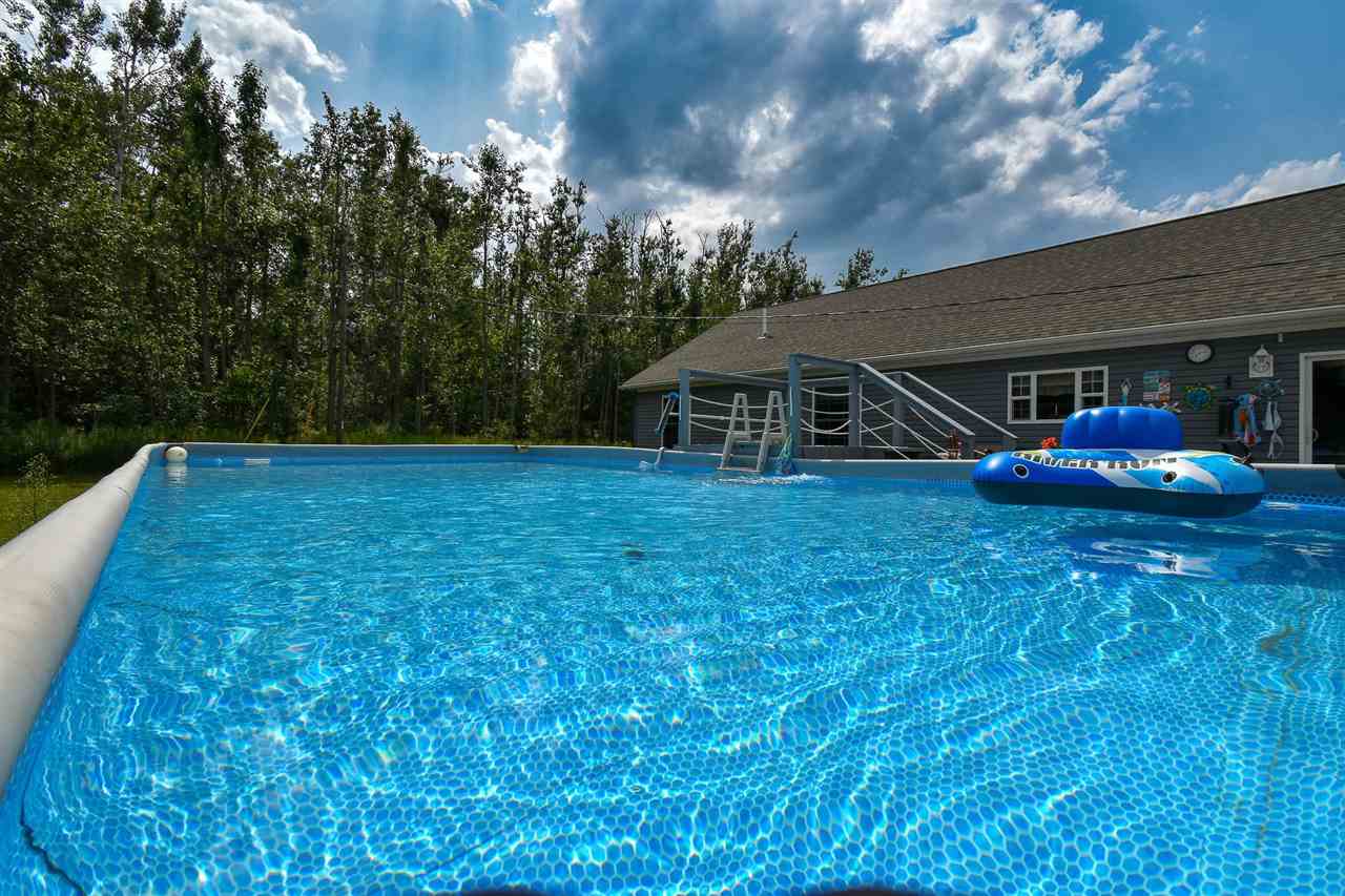 Petoskey, Michigan, 49770, United States, 4 Bedrooms Bedrooms, ,2 BathroomsBathrooms,Residential,For Sale,1925447