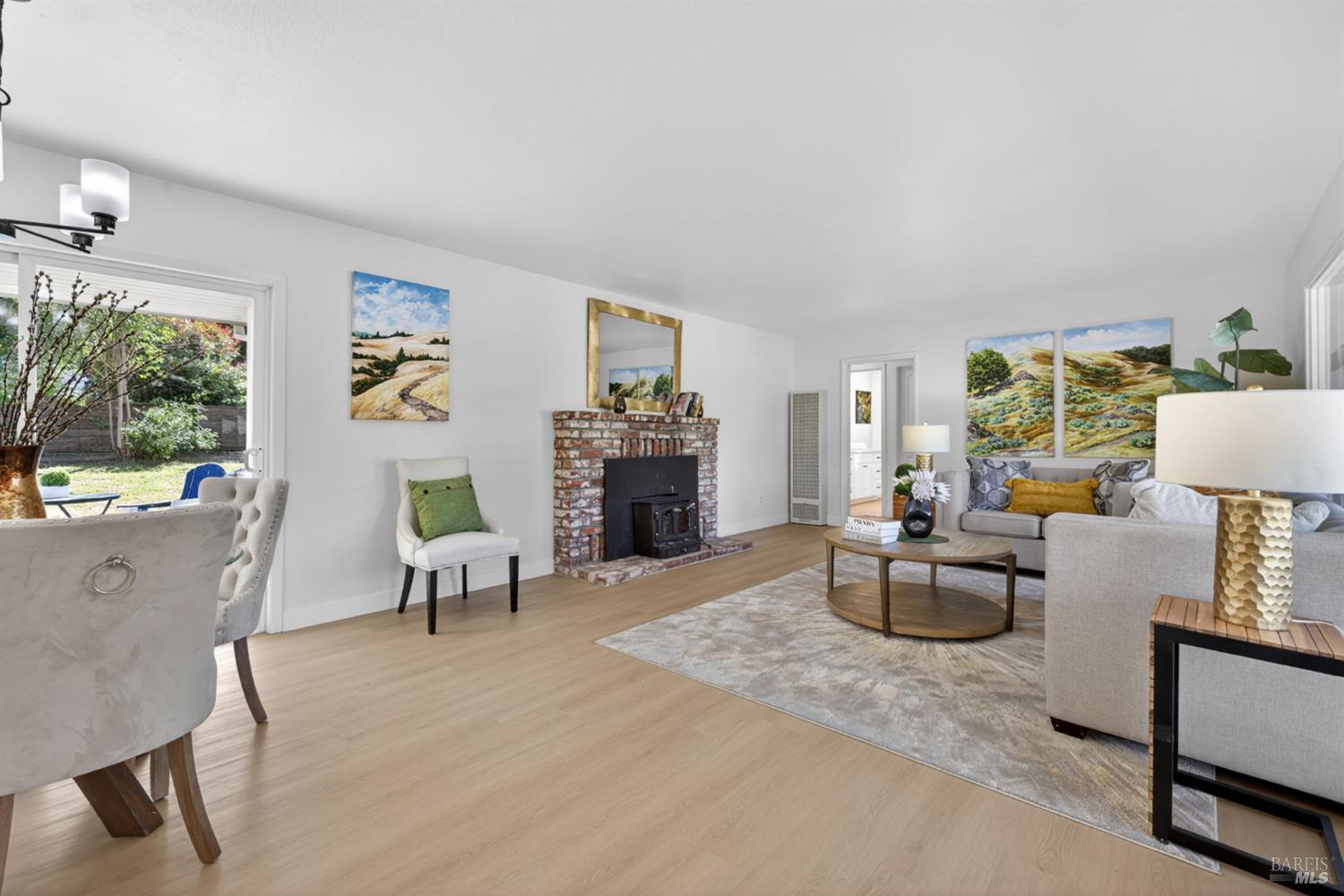 Sebastopol, California, 95472, United States, 2 Bedrooms Bedrooms, ,1 BathroomBathrooms,Residential,For Sale,2048872