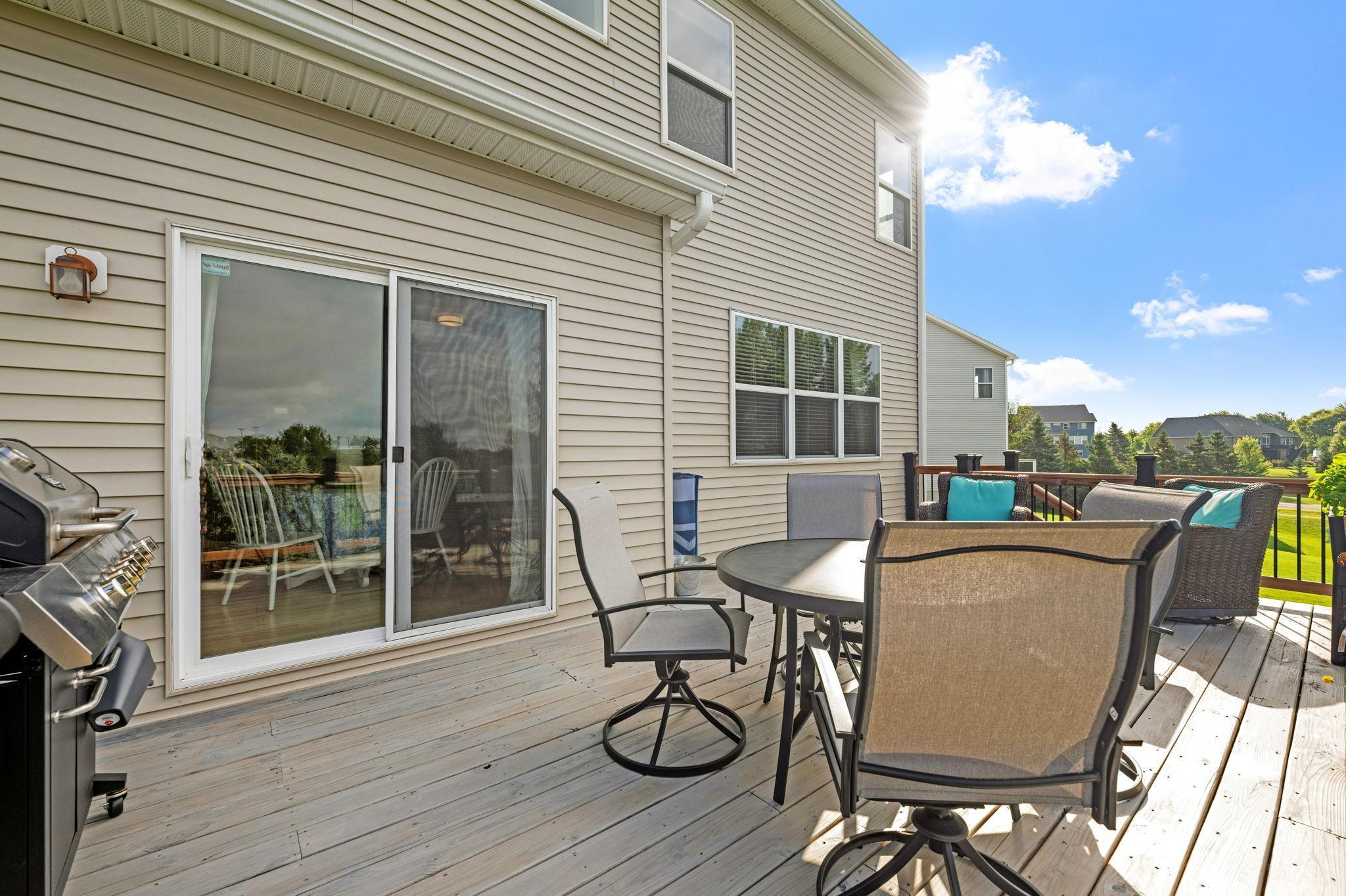 Lakeville, Minnesota, 55044, United States, 4 Bedrooms Bedrooms, ,3 BathroomsBathrooms,Residential,For Sale,1992013