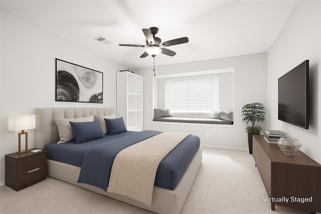 Denton, Texas, 76210, United States, 5 Bedrooms Bedrooms, ,3 BathroomsBathrooms,Residential,For Sale,1972740