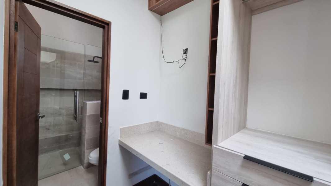 LA LOMA, Torreón, Coahuila de Zaragoza, 27405, Mexico, 4 Bedrooms Bedrooms, ,4 BathroomsBathrooms,Residential,For Sale,LA LOMA,1628012