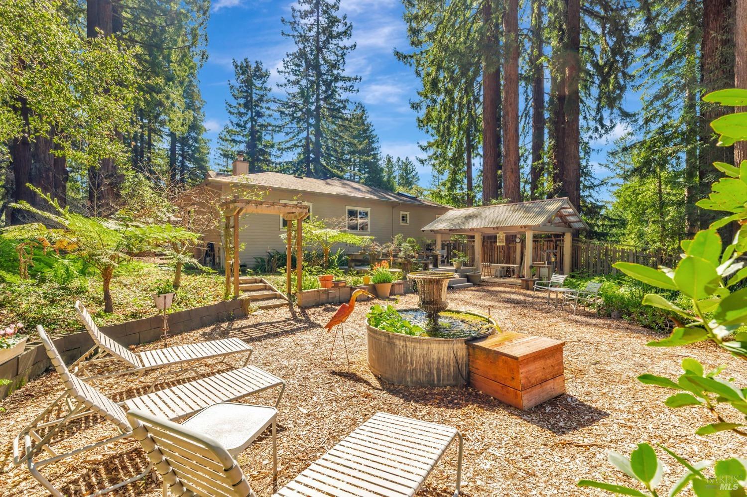 Sebastopol, California, 95472, United States, 4 Bedrooms Bedrooms, ,3 BathroomsBathrooms,Residential,For Sale,1989317