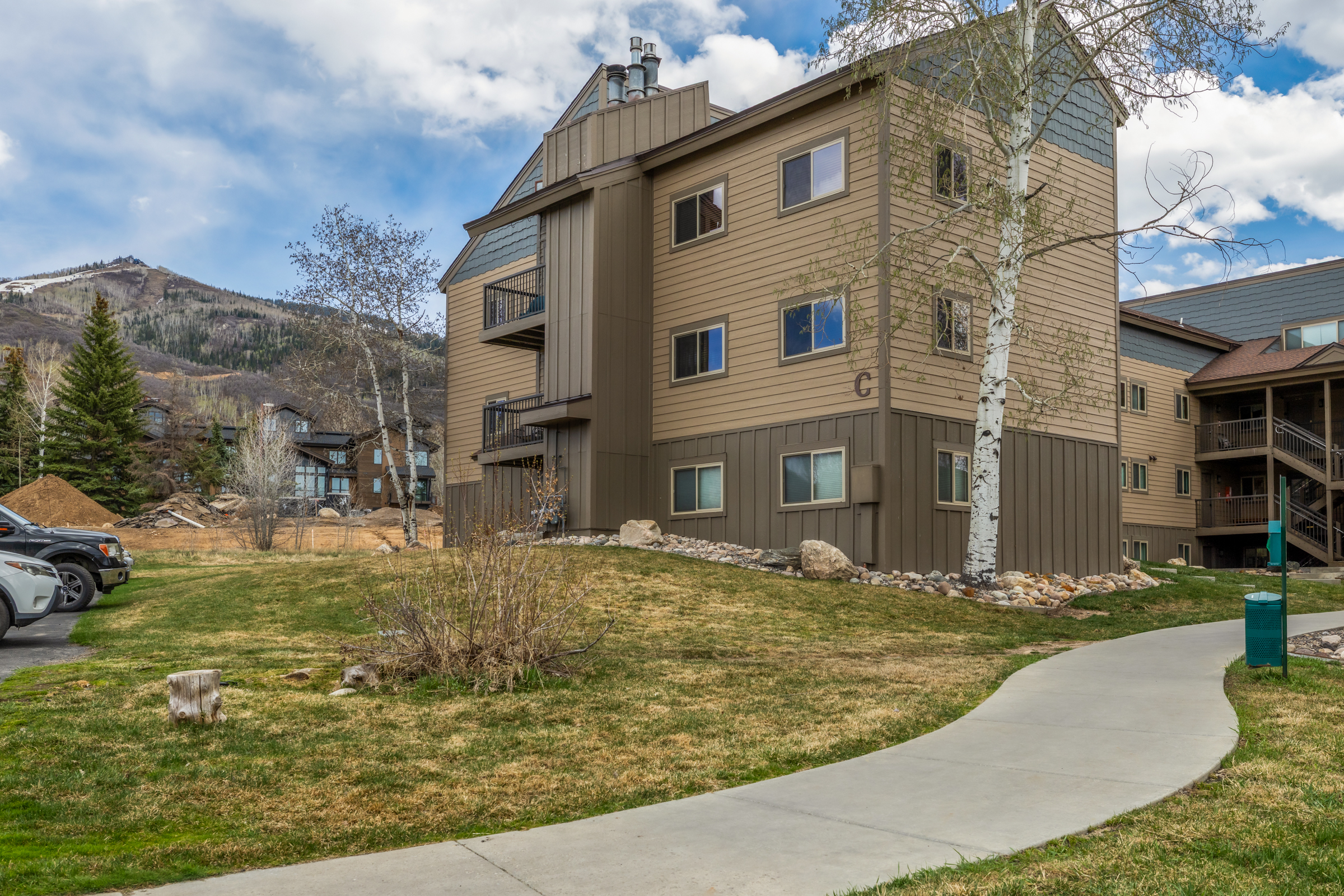  Shadow Run Condo Near Trails, Transit & Ski Area - 物件實景