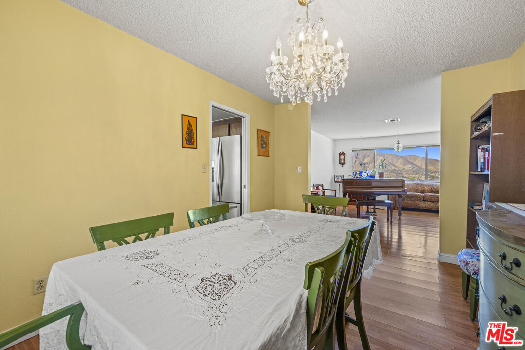 Acton, California, 93510, United States, 4 Bedrooms Bedrooms, ,3 BathroomsBathrooms,Residential,For Sale,1897411