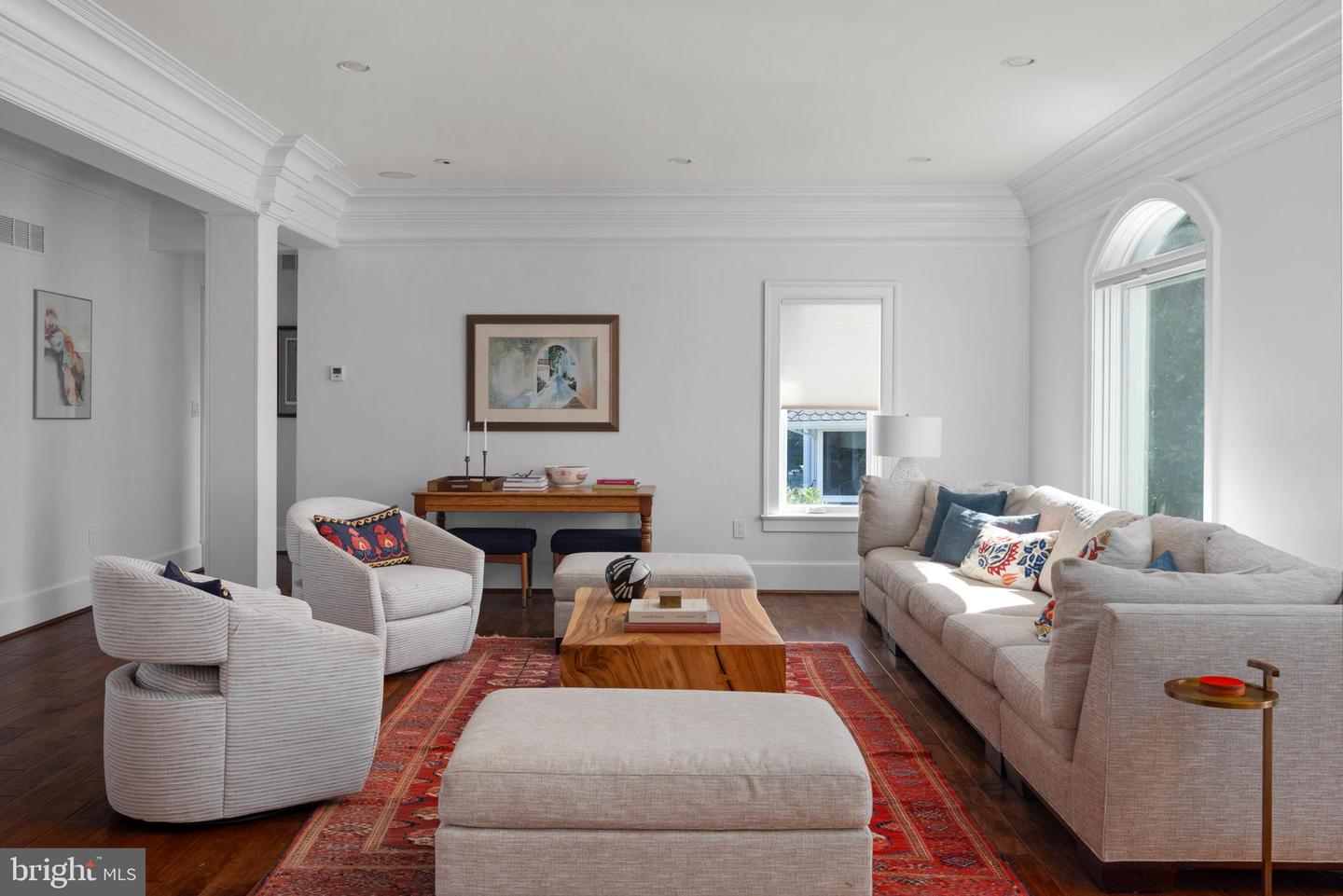 Annapolis, Maryland, 21401, United States, 6 Bedrooms Bedrooms, ,9 BathroomsBathrooms,Residential,For Sale,1744744