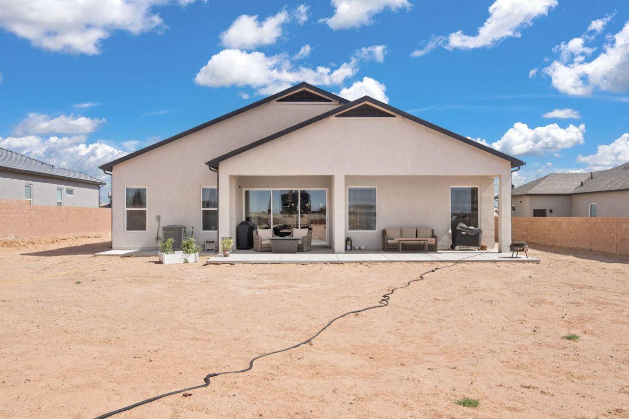 Rio Rancho, New Mexico, 87144, United States, 4 Bedrooms Bedrooms, ,3 BathroomsBathrooms,Residential,For Sale,1868478
