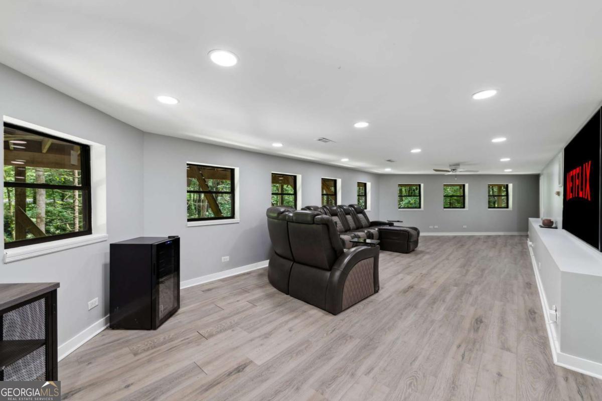 Ellijay, Georgia, 30540, United States, 5 Bedrooms Bedrooms, ,5 BathroomsBathrooms,Residential,For Sale,2016295