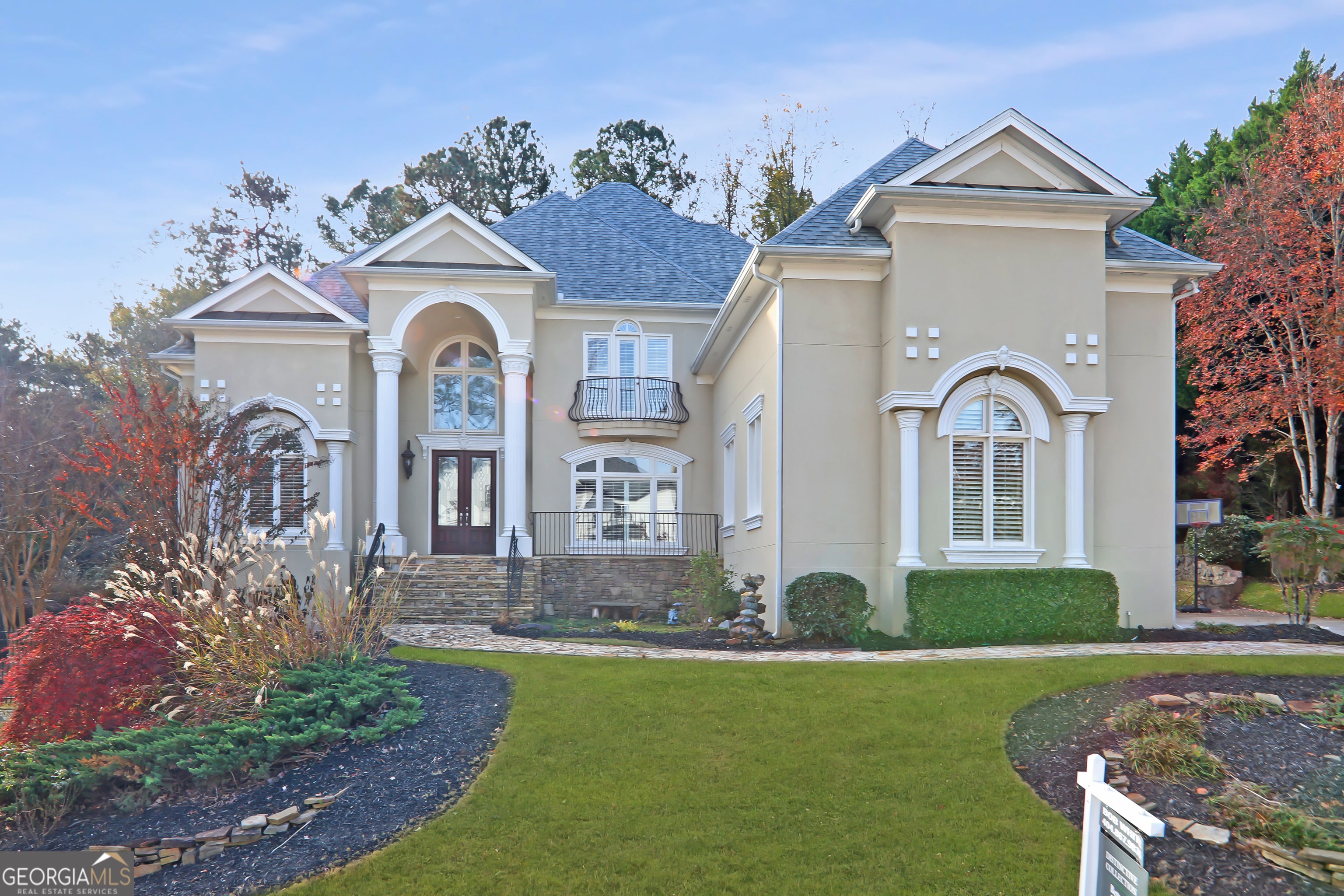 Atlanta, Georgia, 30331, United States, 6 Bedrooms Bedrooms, ,7 BathroomsBathrooms,Residential,For Sale,1926929