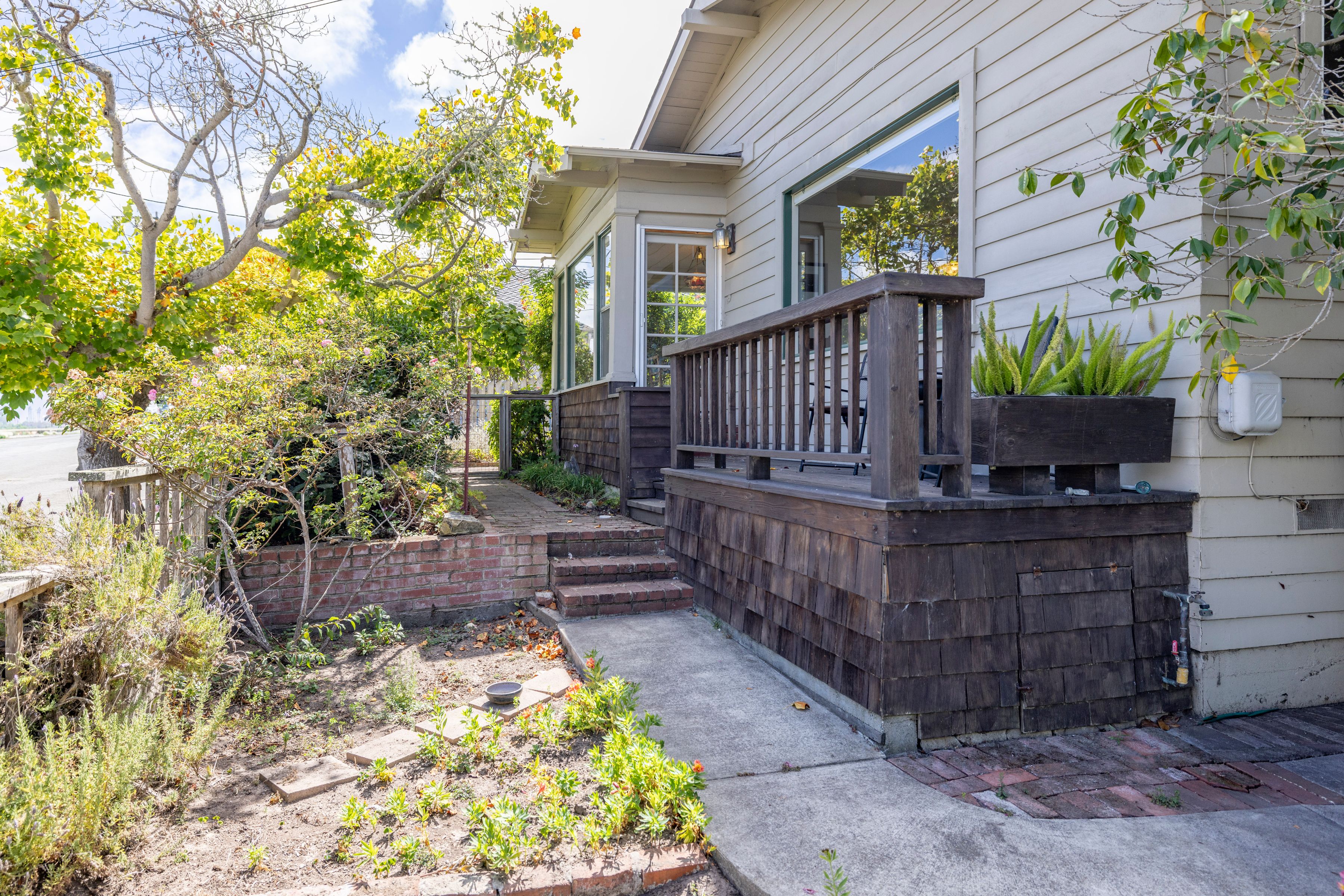  212 1st Street, Pacific Grove - 物件實景