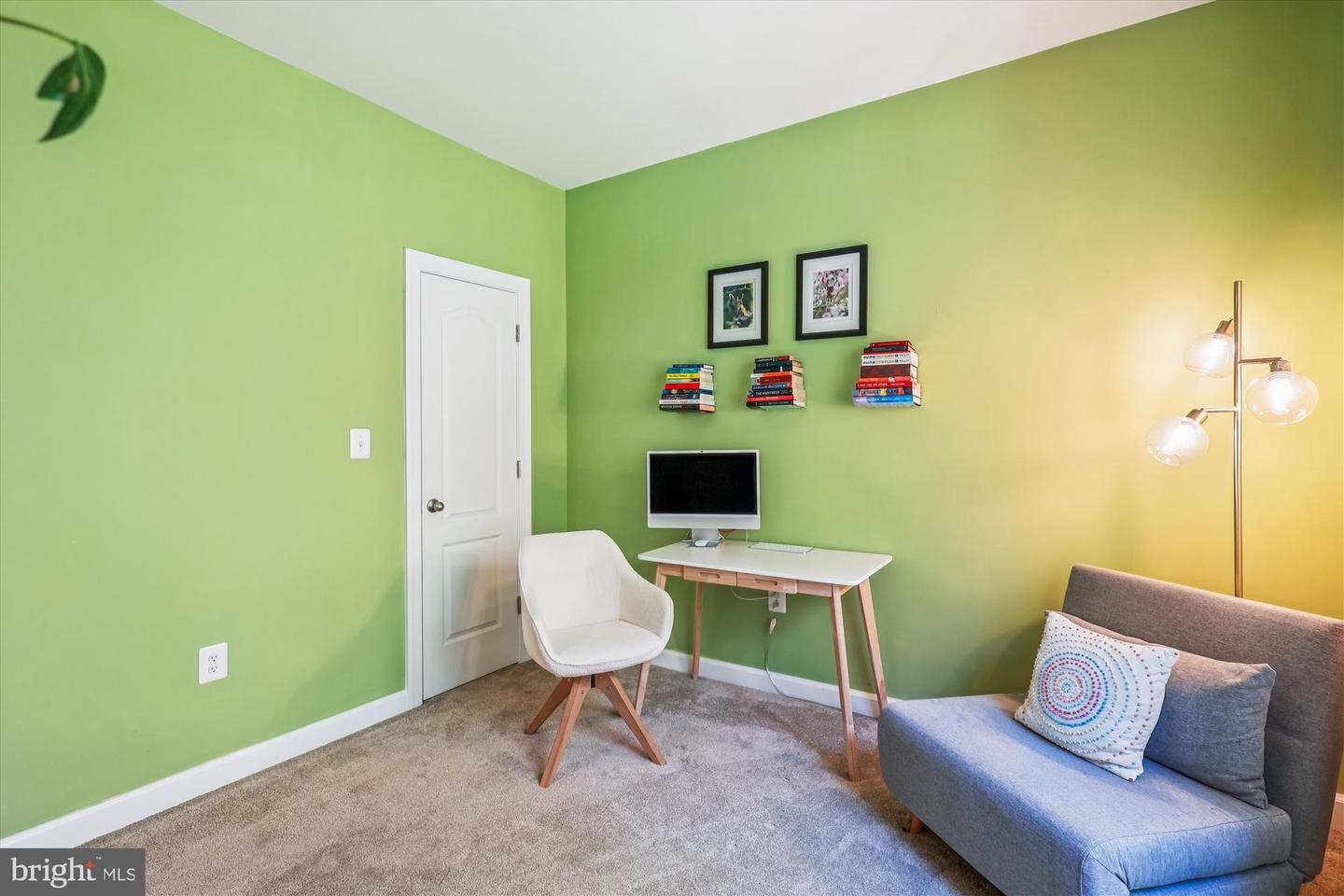 Edgewater, Maryland, 21037, United States, 4 Bedrooms Bedrooms, ,4 BathroomsBathrooms,Residential,For Sale,1987550