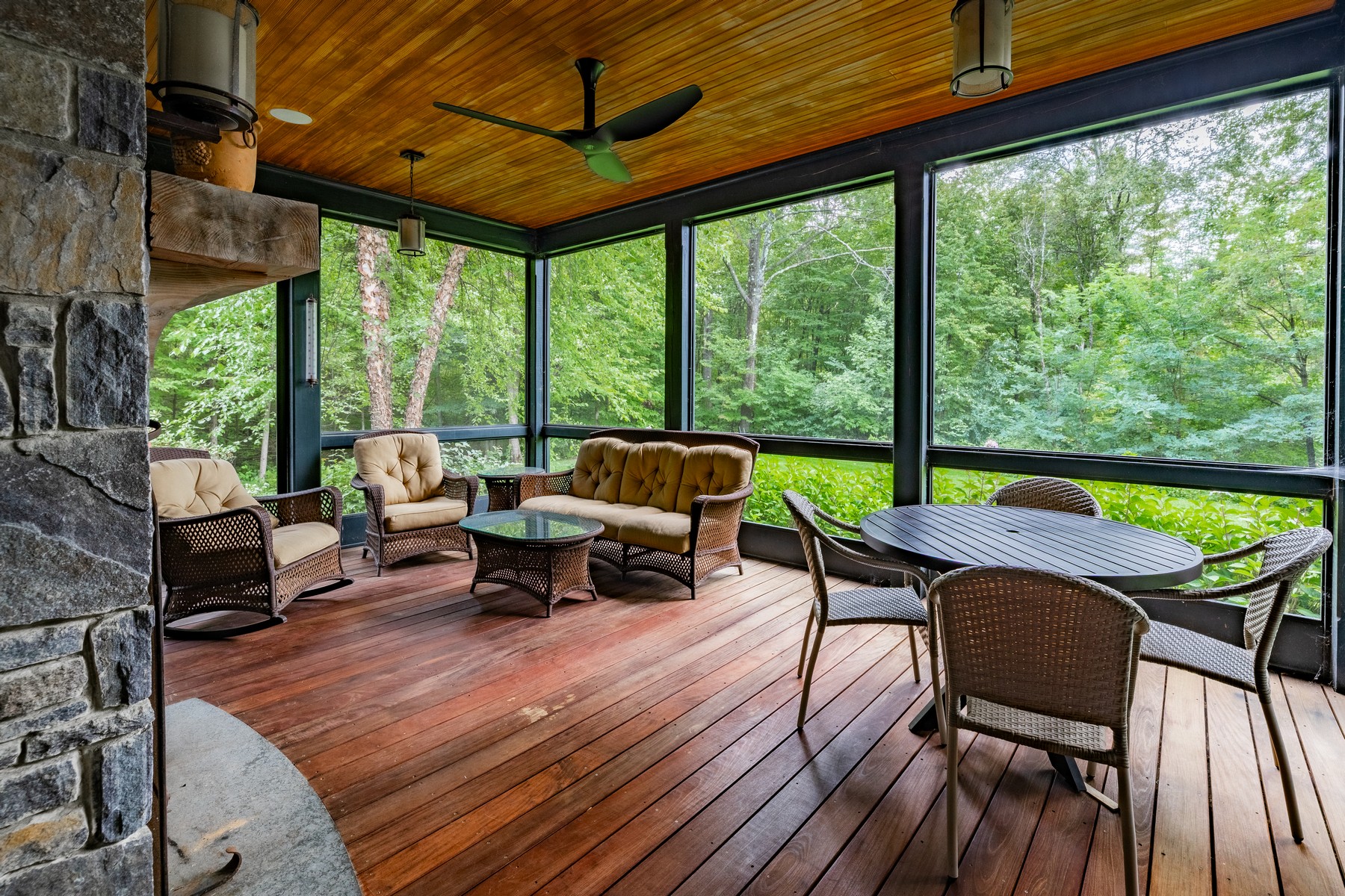  422 Shagbark Lane - 物件實景