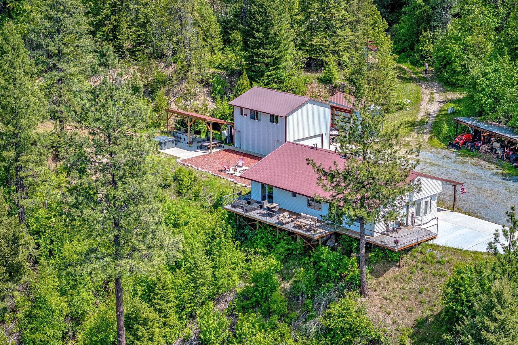  Lake Retreat on Private Acreage - 物件實景