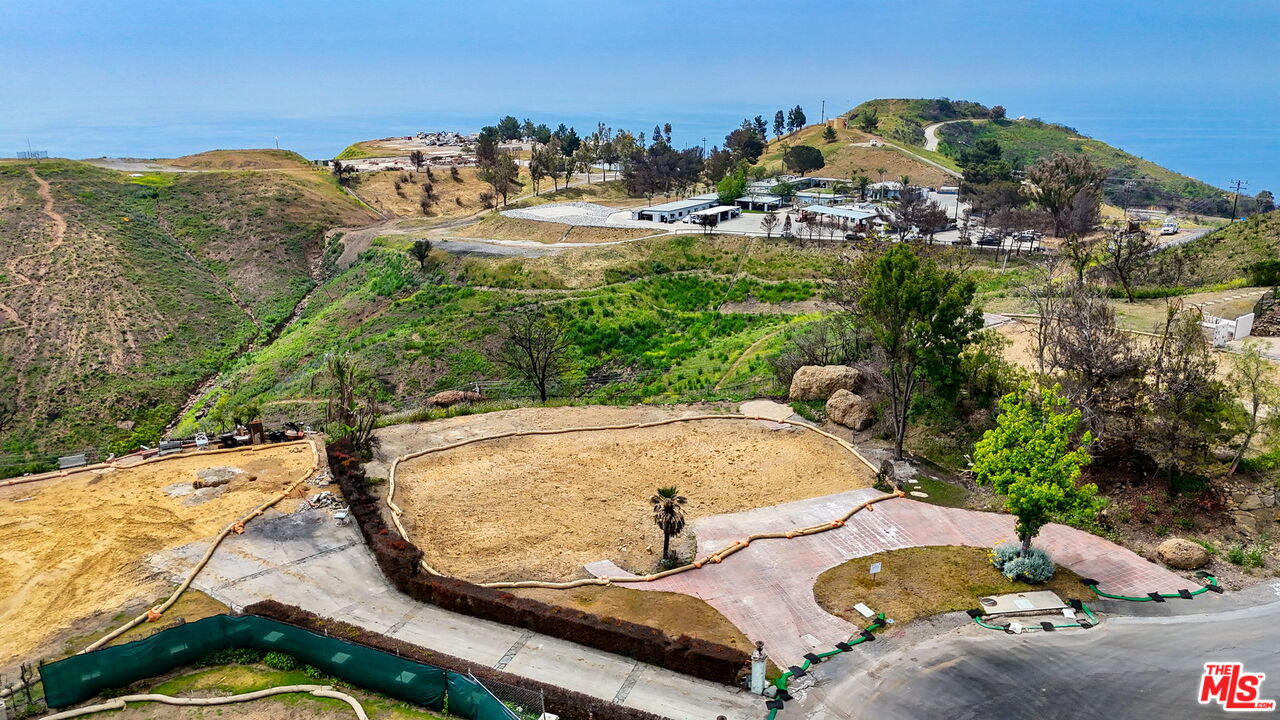Malibu, California, 90265, United States, ,Land,For Sale,1827117