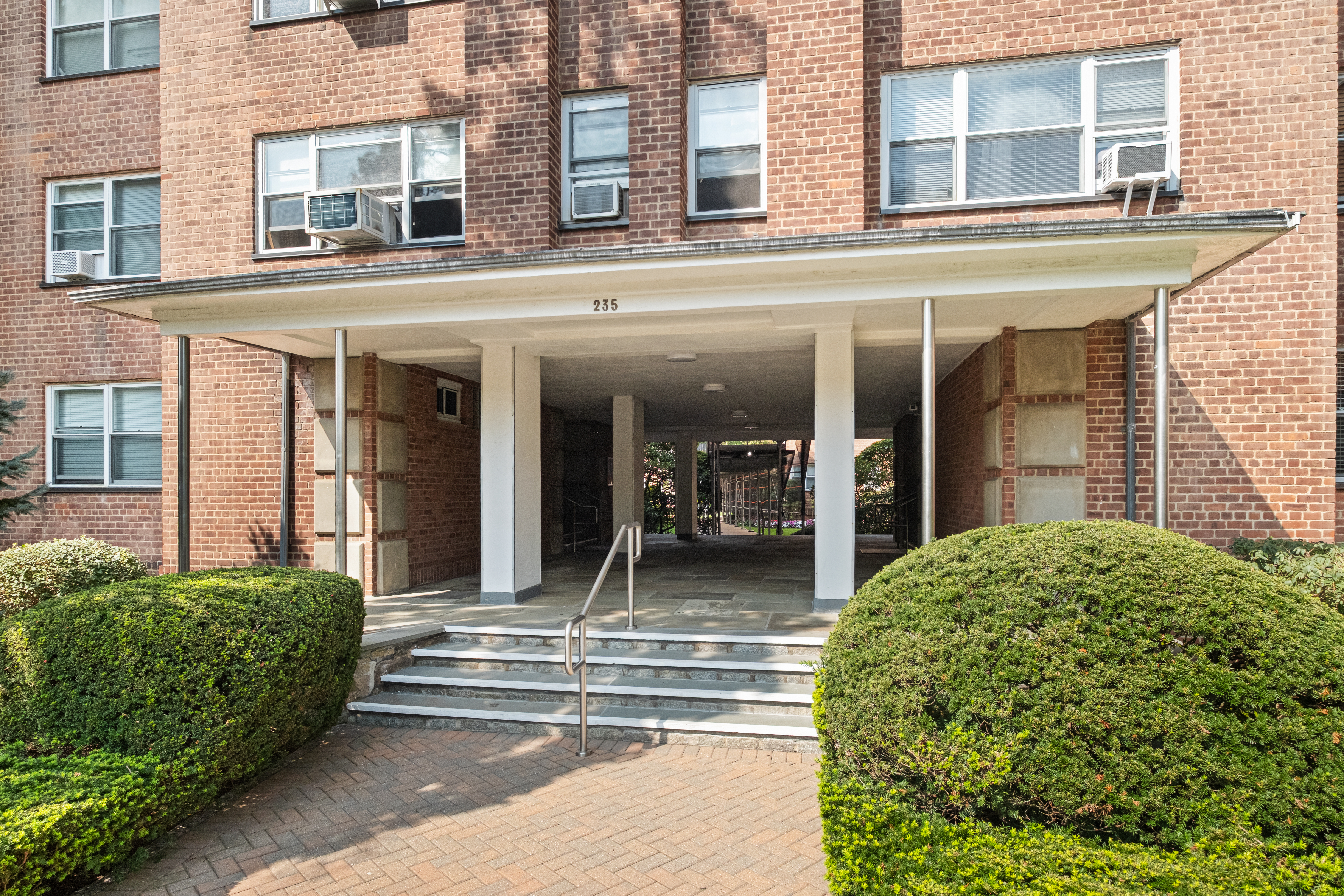  235 Garth Road - 物件實景