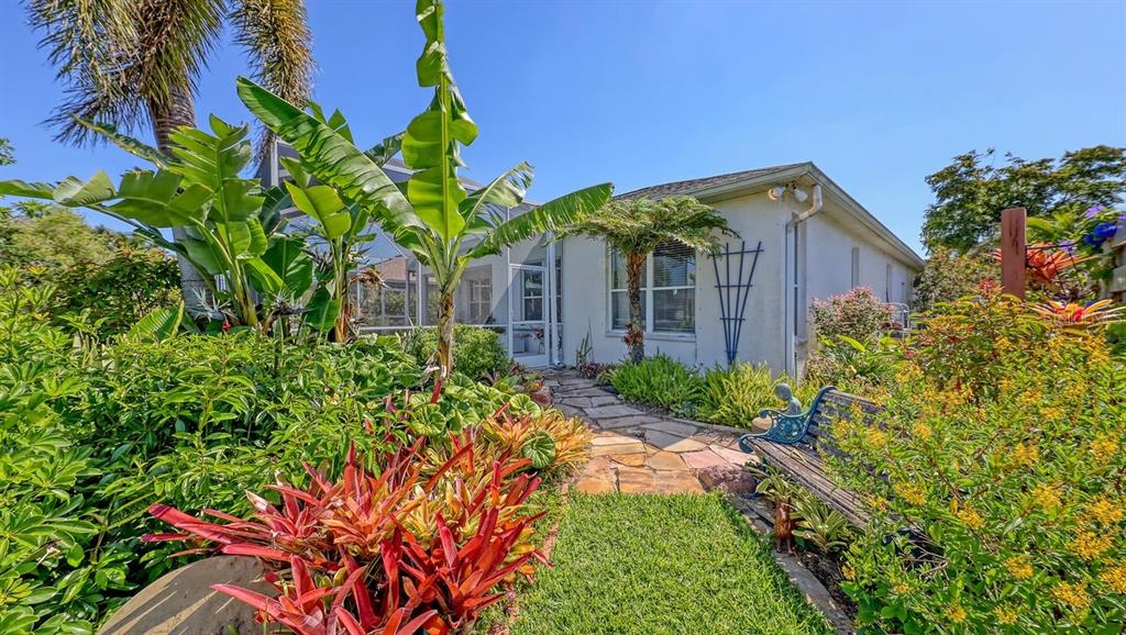Bradenton, Florida, 34210, United States, 3 Bedrooms Bedrooms, ,2 BathroomsBathrooms,Residential,For Sale,1792897