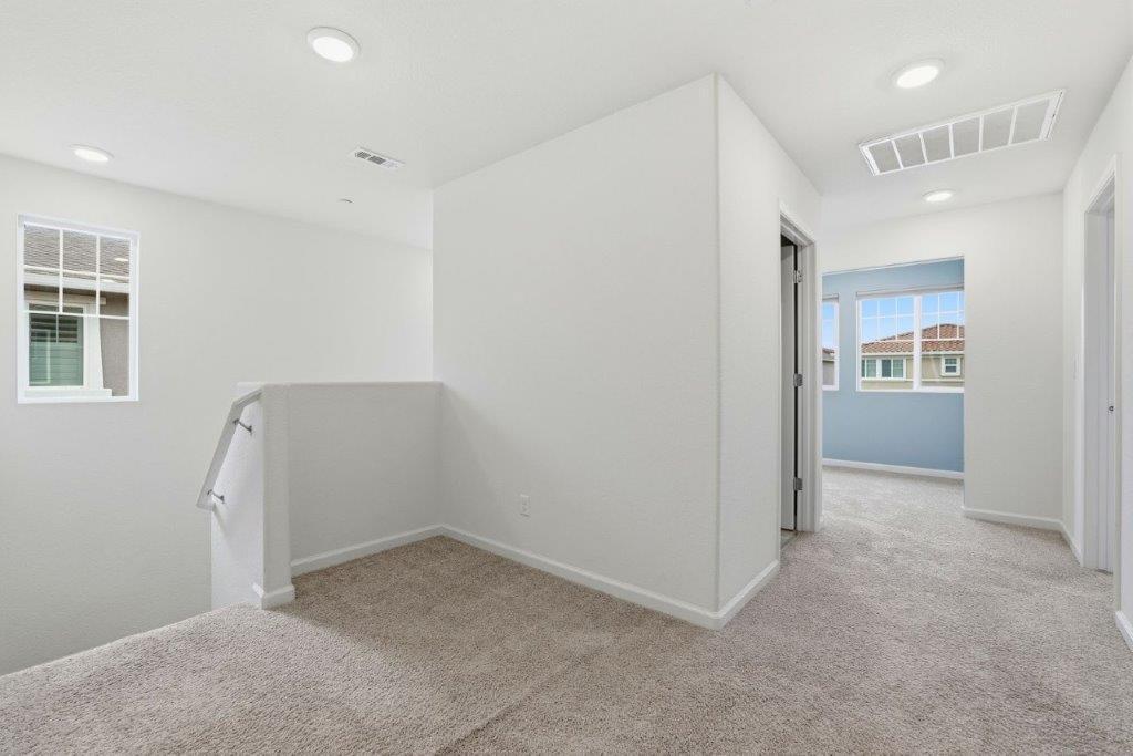 Sacramento, California, 95834, United States, 3 Bedrooms Bedrooms, ,3 BathroomsBathrooms,Residential,For Sale,1992376