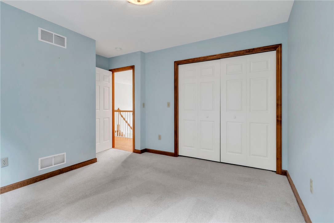 Cranberry Twp, Pennsylvania, 16066, United States, 4 Bedrooms Bedrooms, ,4 BathroomsBathrooms,Residential,For Sale,1985014