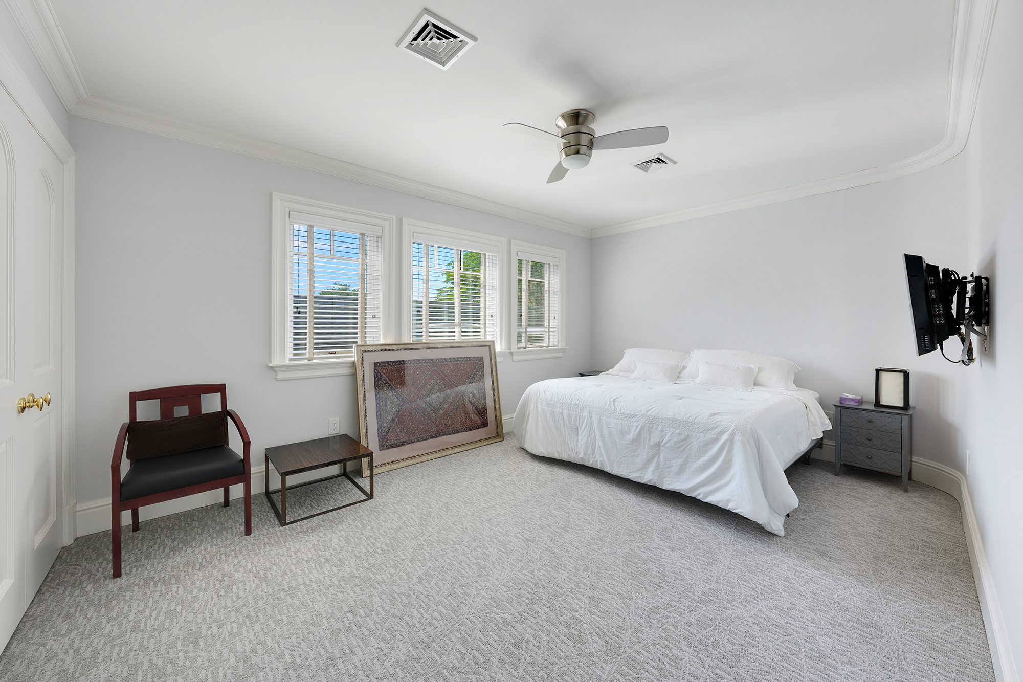 Brooklyn, New York, 11230, United States, 4 Bedrooms Bedrooms, ,7 BathroomsBathrooms,Residential,For Sale,1942878