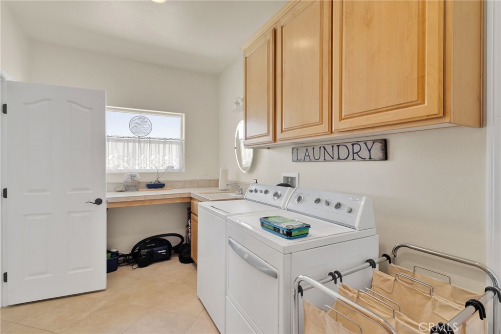 Pinon Hills, California, 92372, United States, 4 Bedrooms Bedrooms, ,4 BathroomsBathrooms,Residential,For Sale,1917576