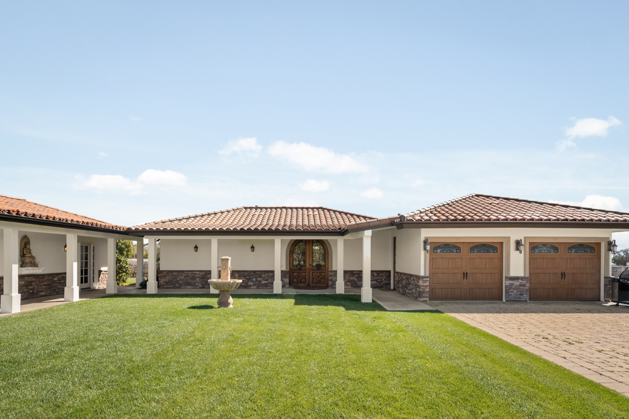  2370 North Reugio Road - 物件實景