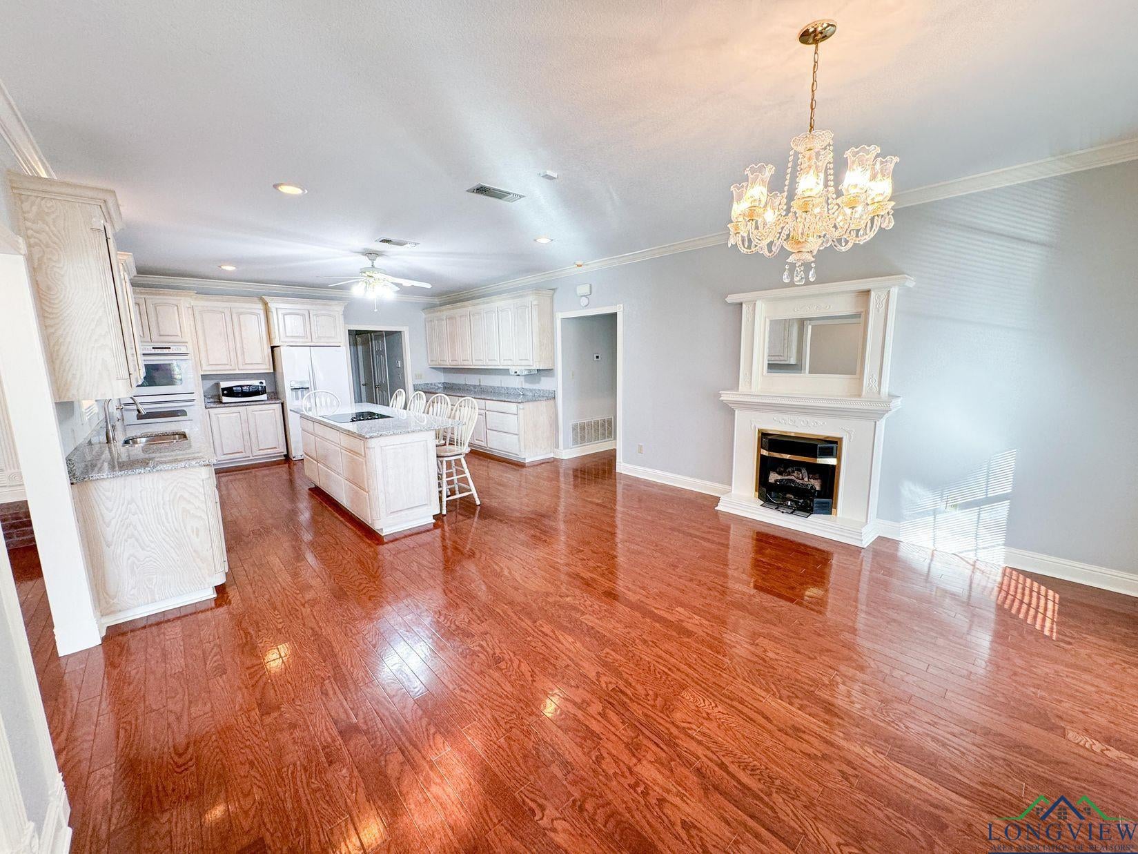 Bivins, Texas, 75555, United States, 3 Bedrooms Bedrooms, ,3 BathroomsBathrooms,Residential,For Sale,1873299