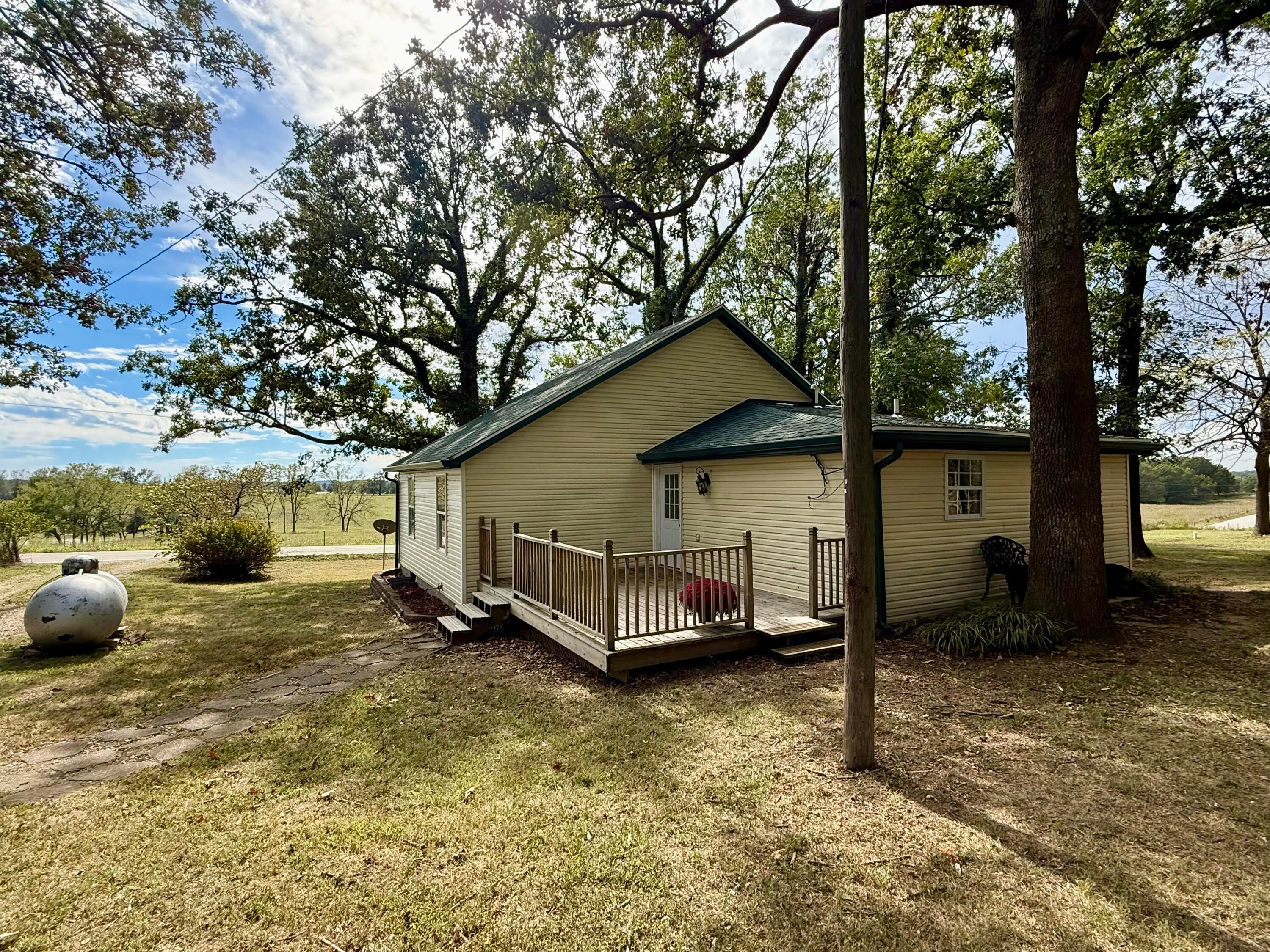 Farm Road 194 , Billings, MO 65610 #1