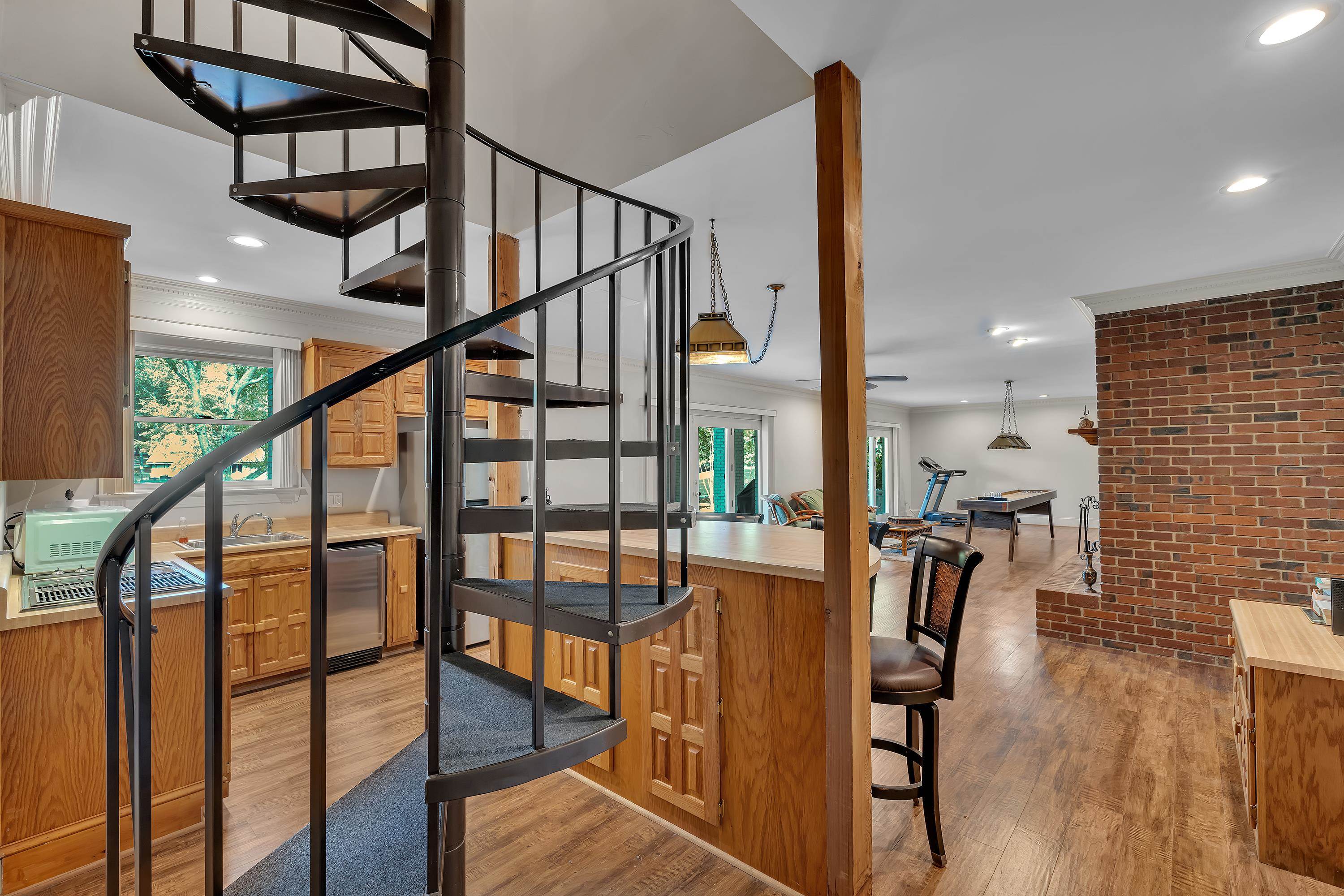 Spartanburg, South Carolina, 29306, United States, 5 Bedrooms Bedrooms, ,7 BathroomsBathrooms,Residential,For Sale,1876229