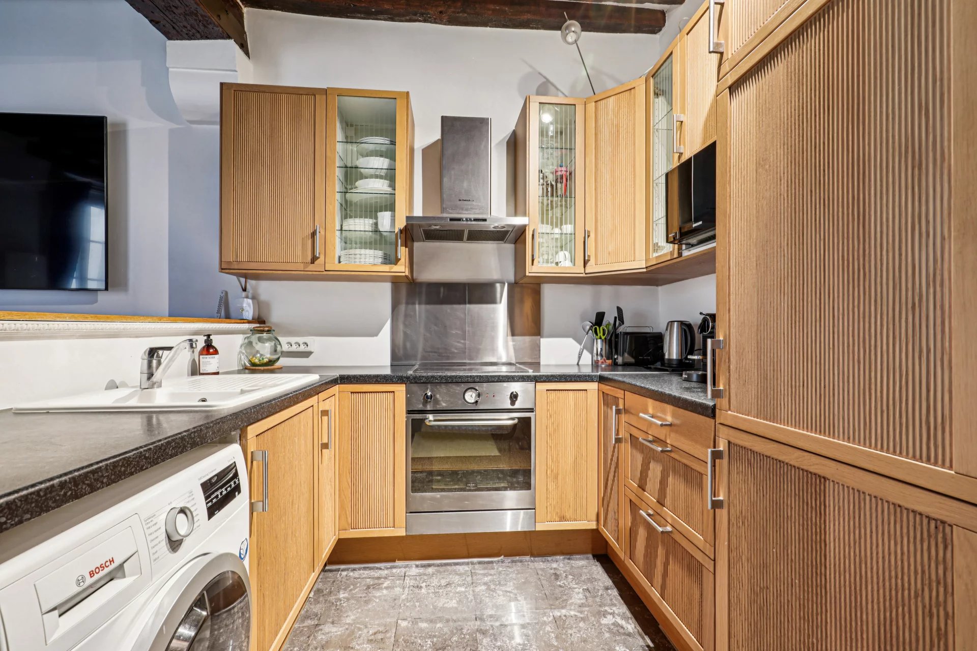 Paris 4th, Île-de-France, 75004, FR, 2 Bedrooms Bedrooms, ,Residential,For Sale,2003087